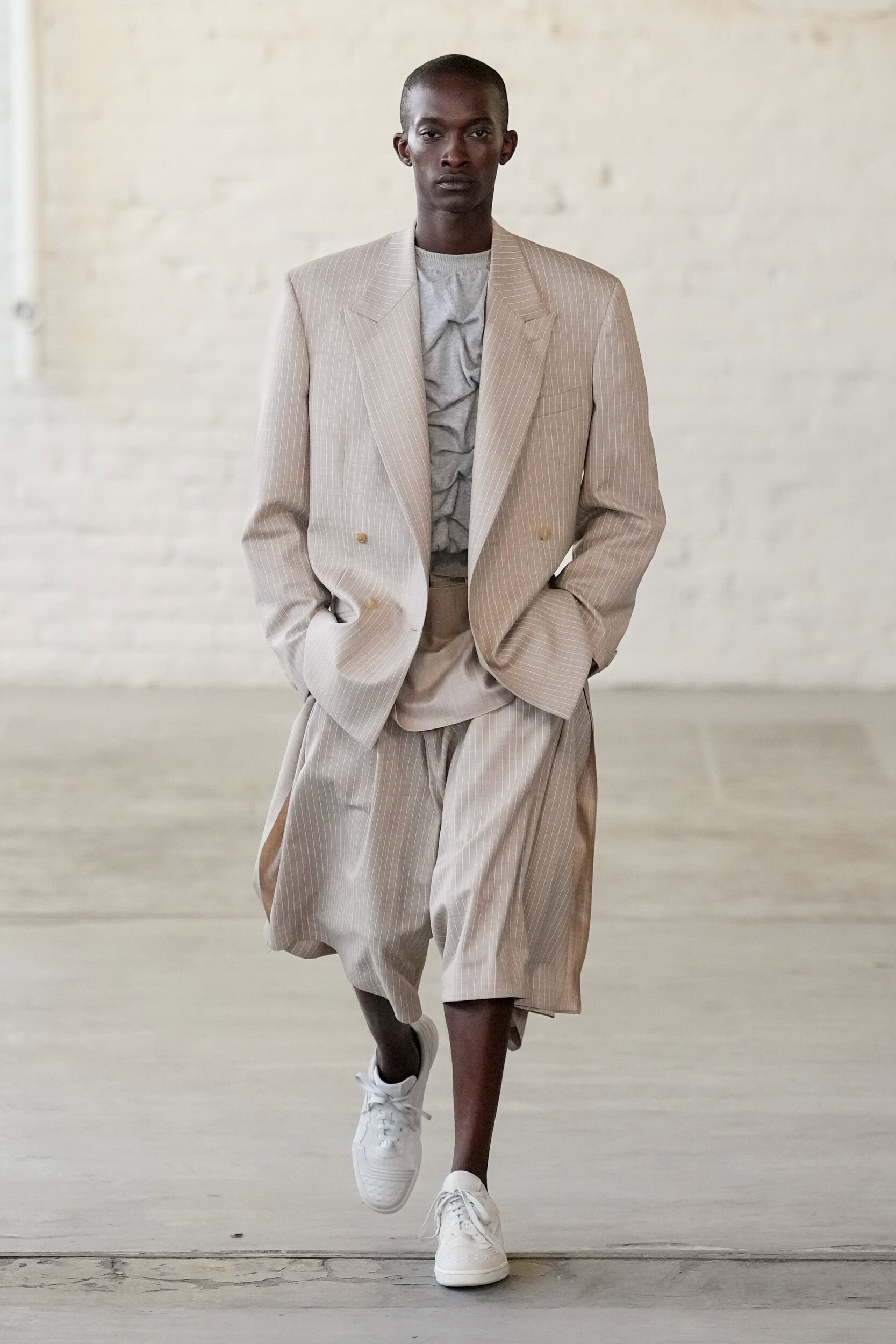 Hed Mayner Spring 2026 Men's Fashion Show