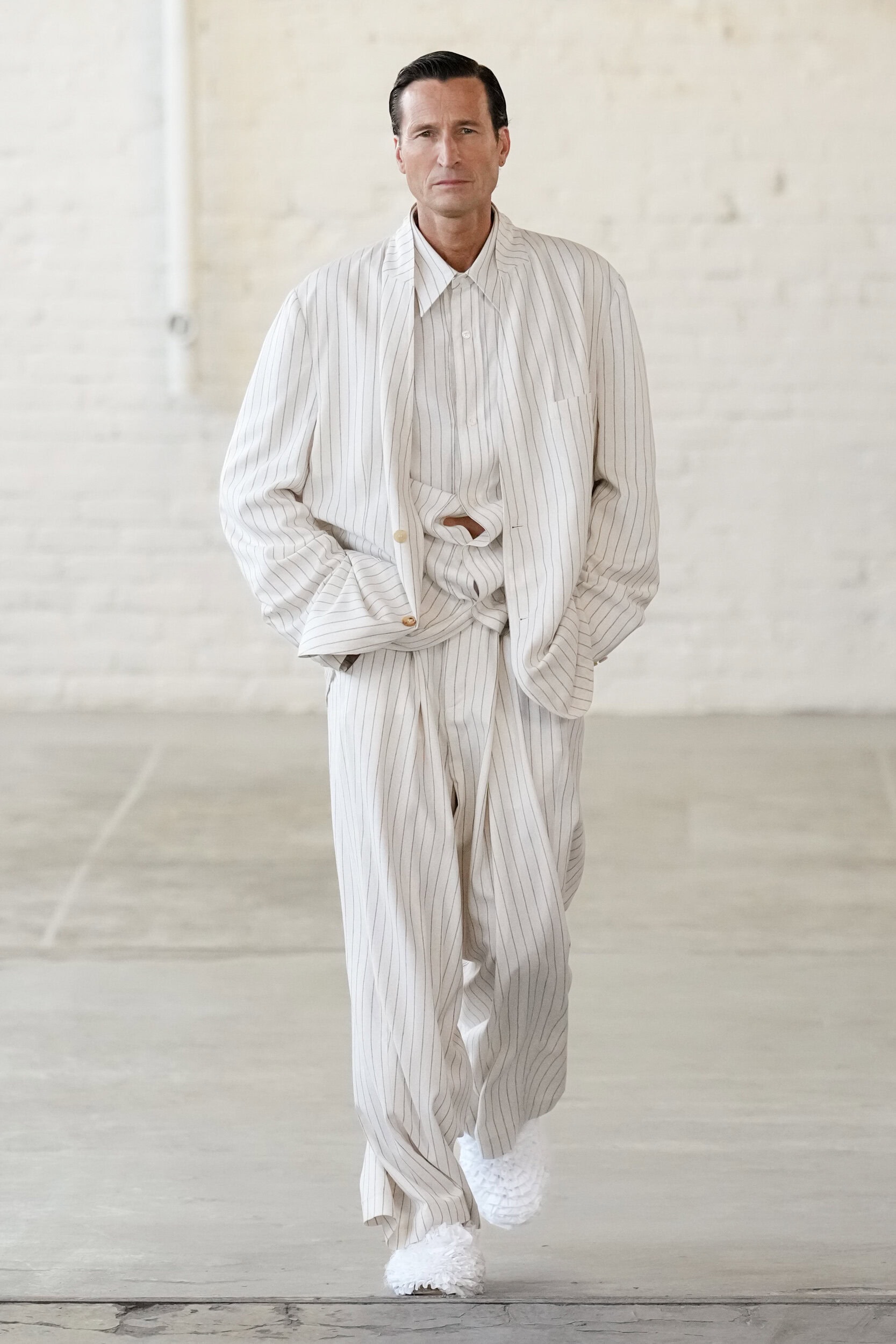 Hed Mayner Spring 2026 Men's Fashion Show