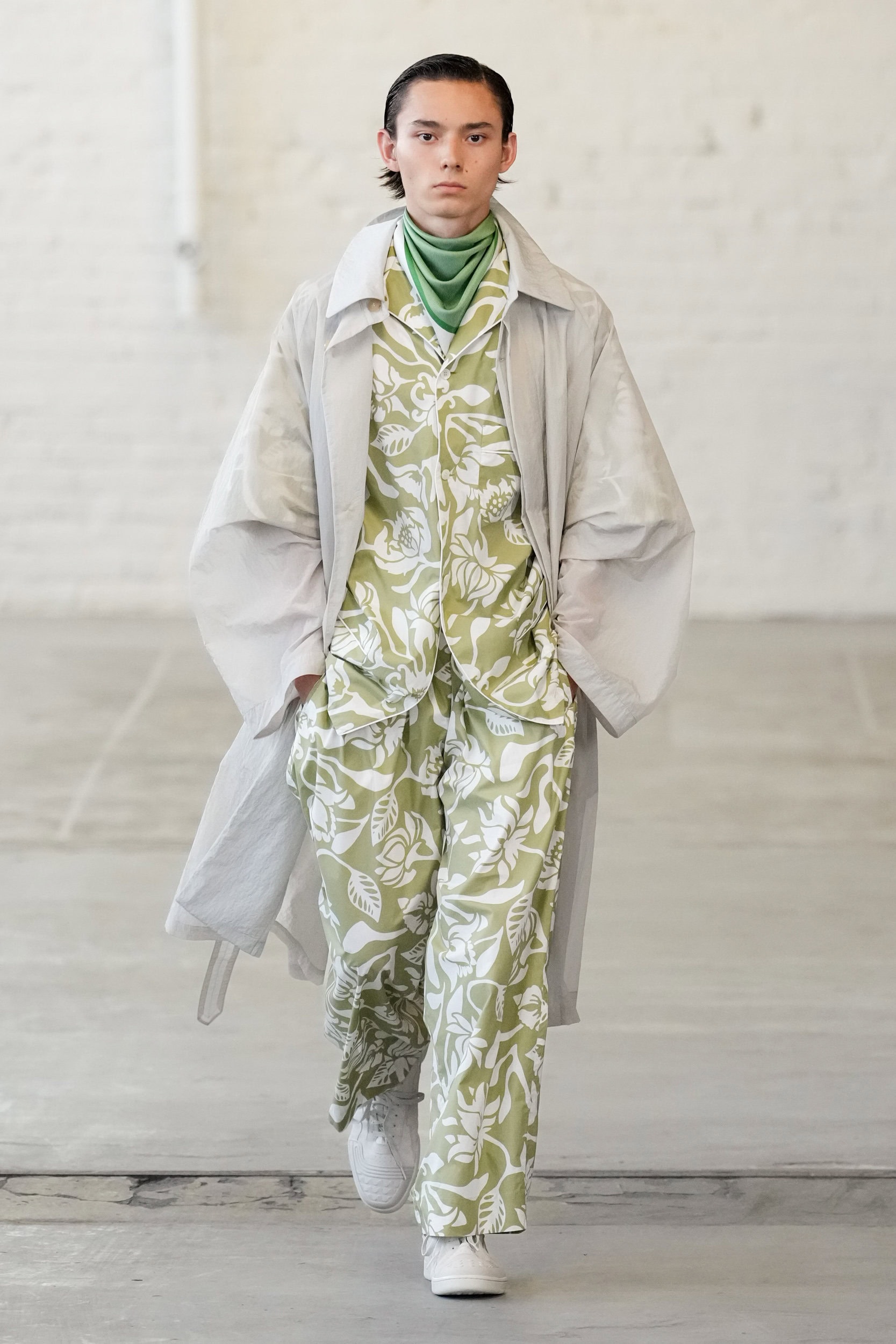 Hed Mayner Spring 2026 Men's Fashion Show