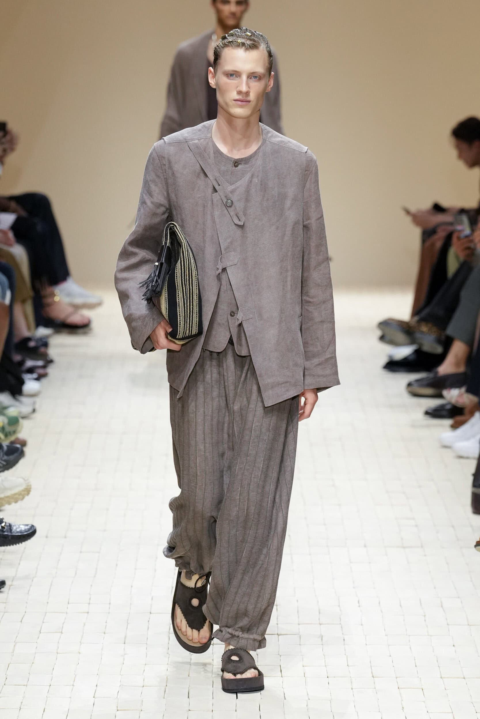 Emporio Armani Spring 2026 Men's Fashion Show