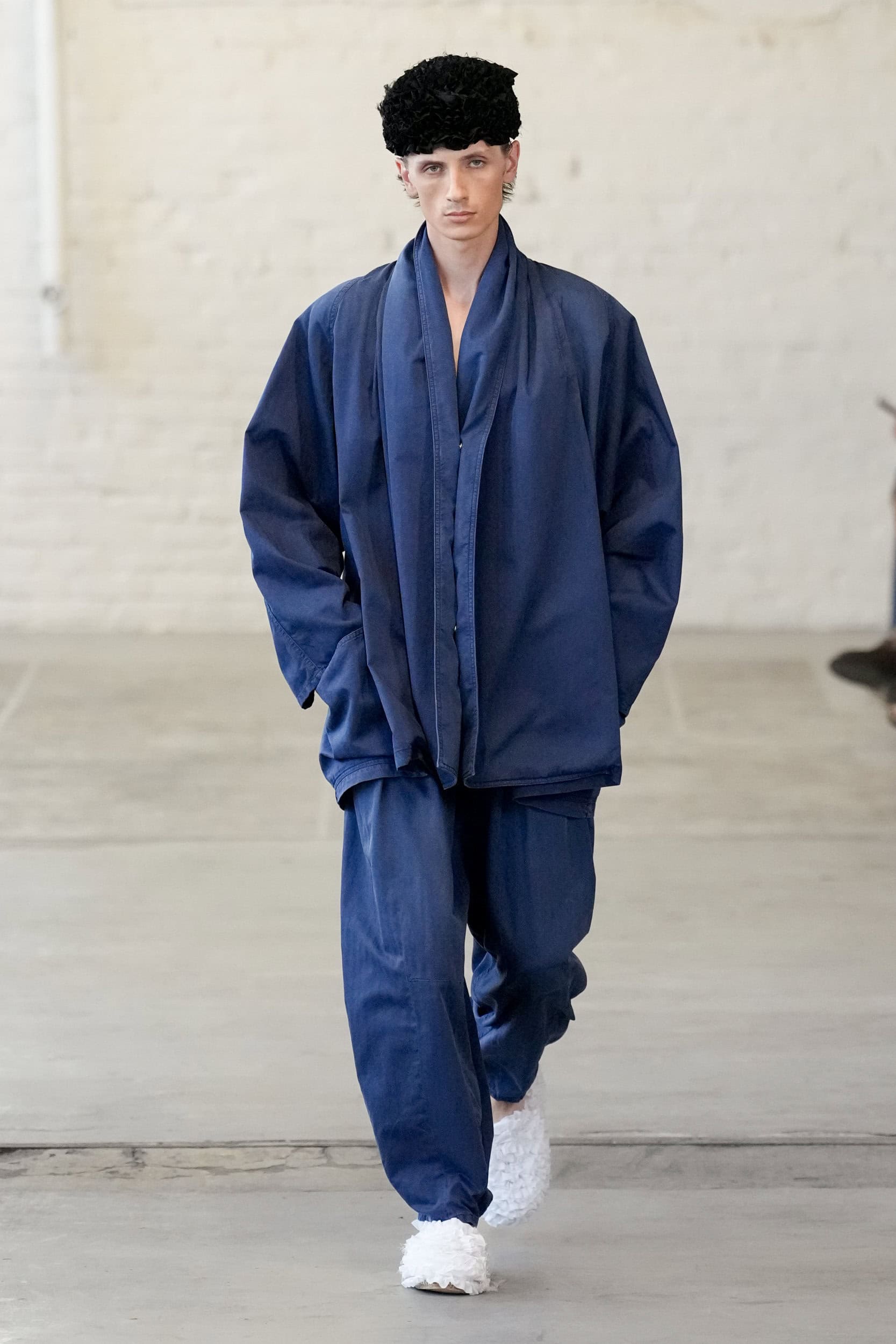 Hed Mayner Spring 2026 Men's Fashion Show
