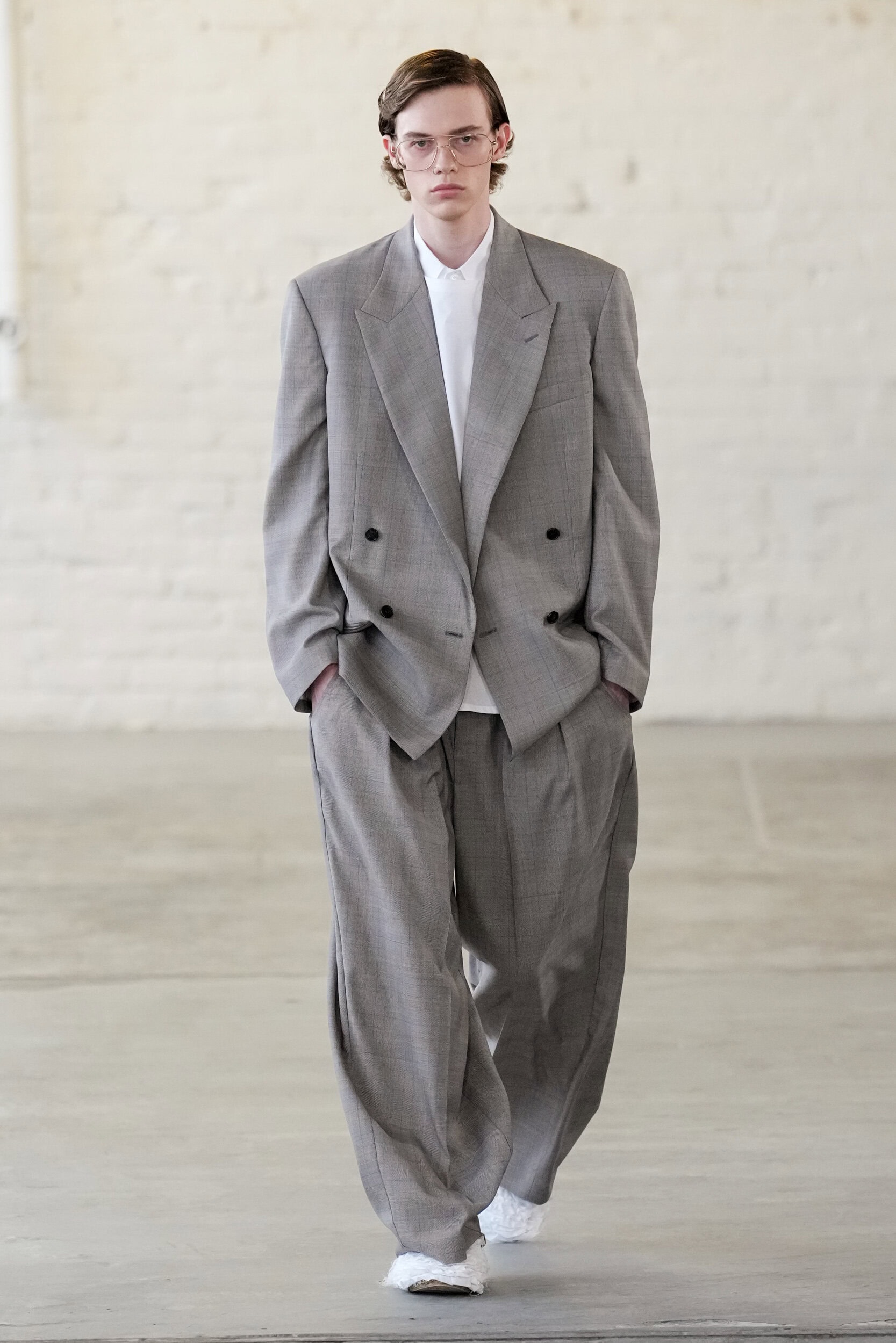Hed Mayner Spring 2026 Men's Fashion Show