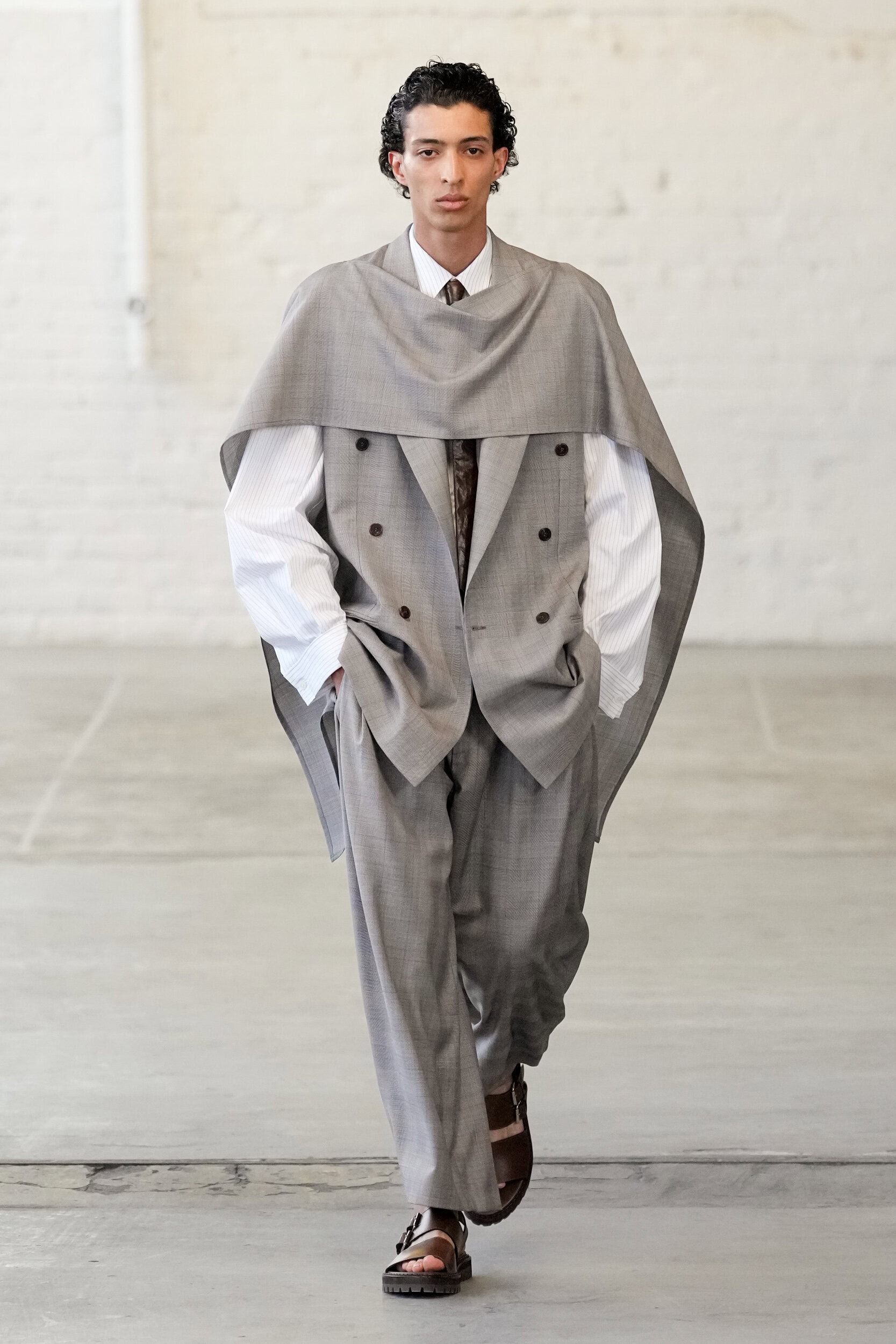 Hed Mayner Spring 2026 Men's Fashion Show