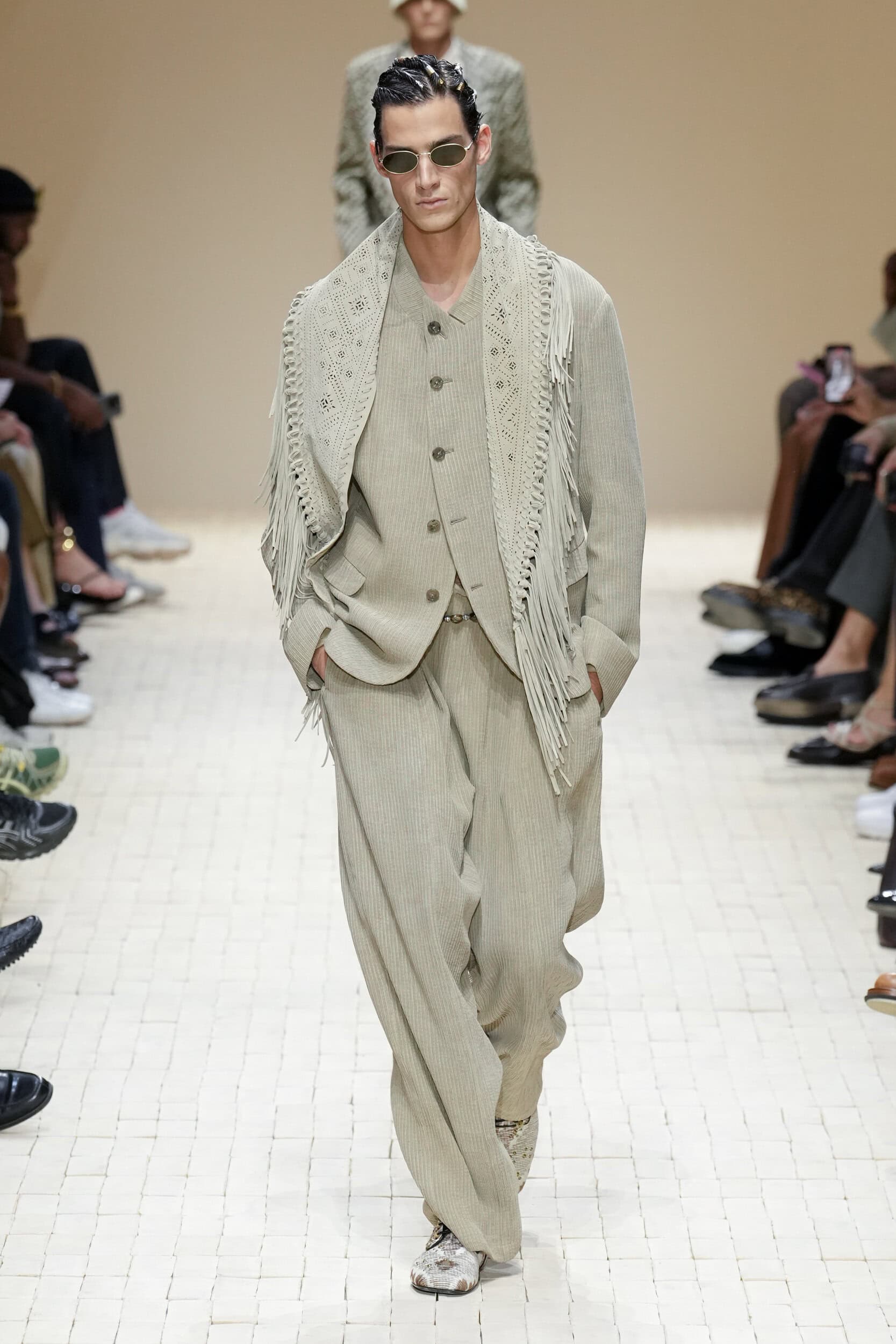 Emporio Armani Spring 2026 Men's Fashion Show