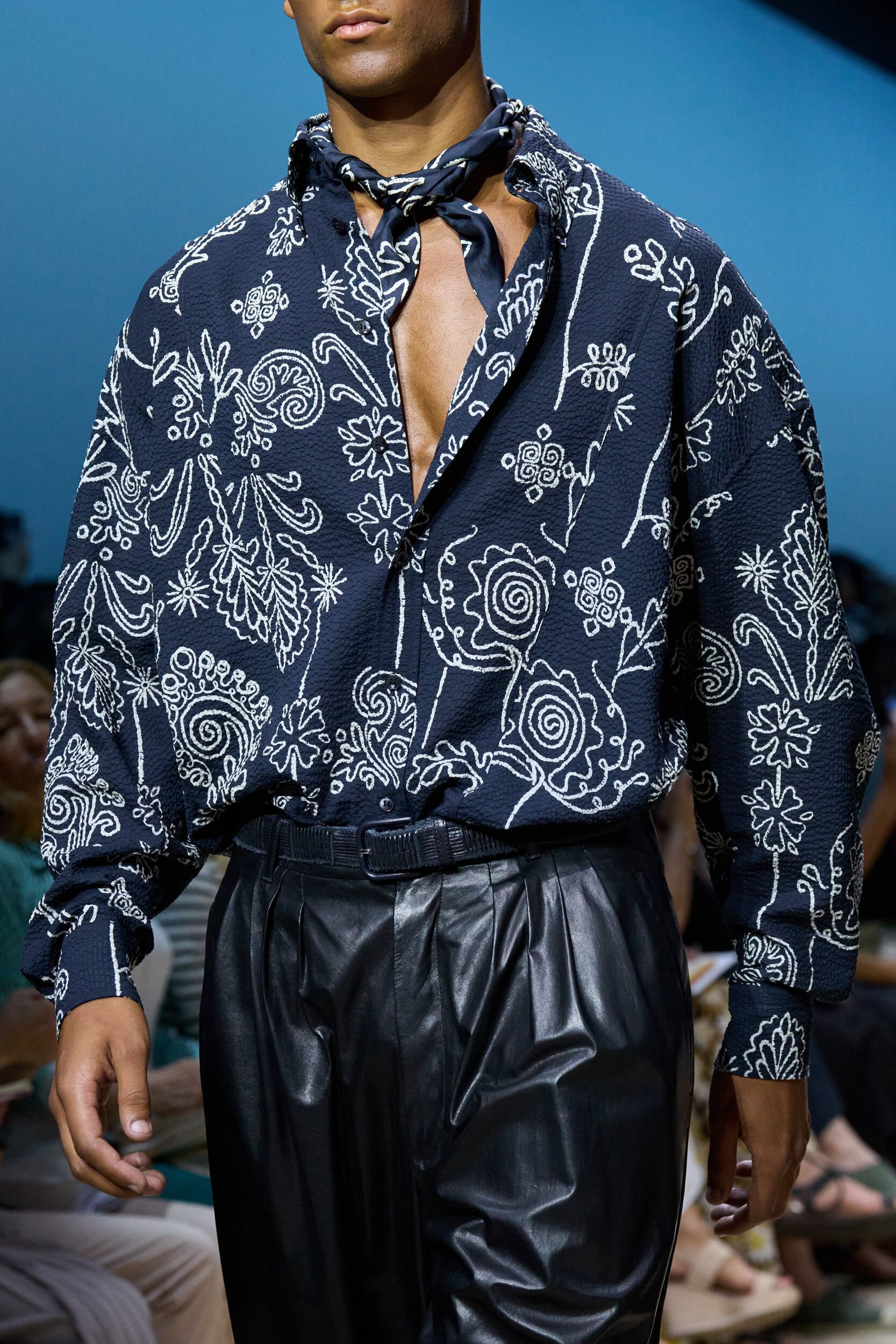 Giorgio Armani Spring 2026 Men's Fashion Show Details