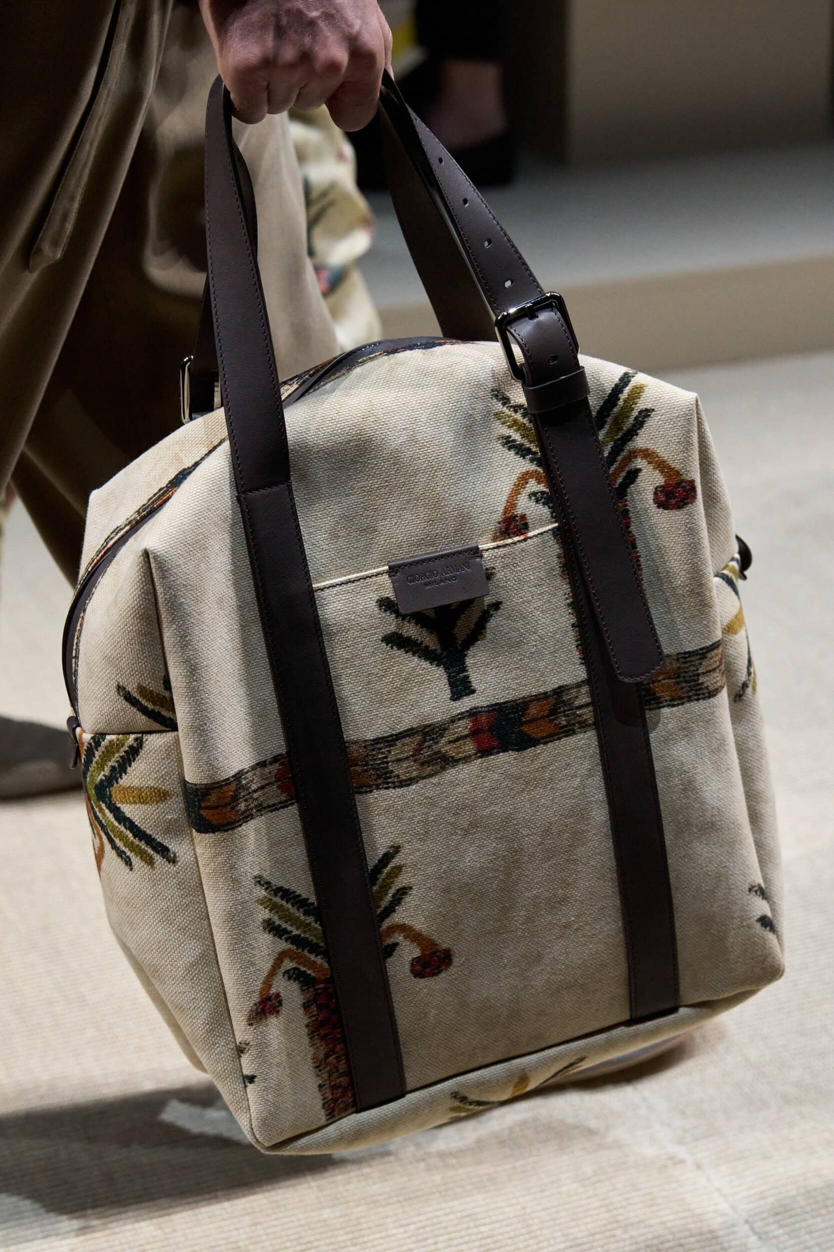 Giorgio Armani Spring 2026 Men's Fashion Show Details