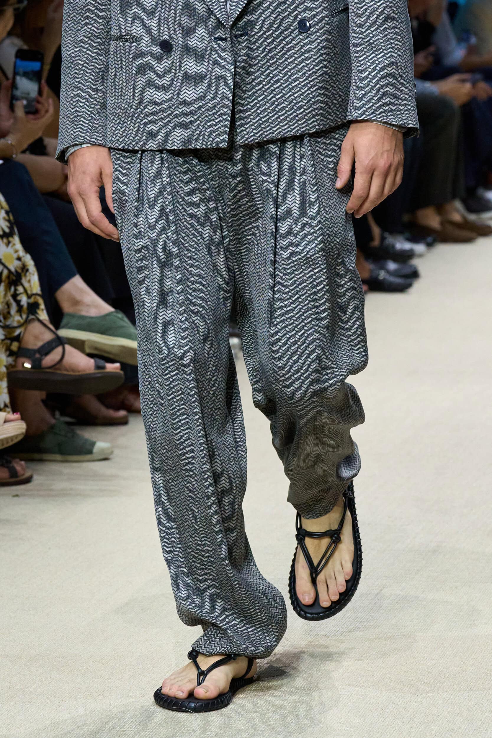 Giorgio Armani Spring 2026 Men's Fashion Show Details