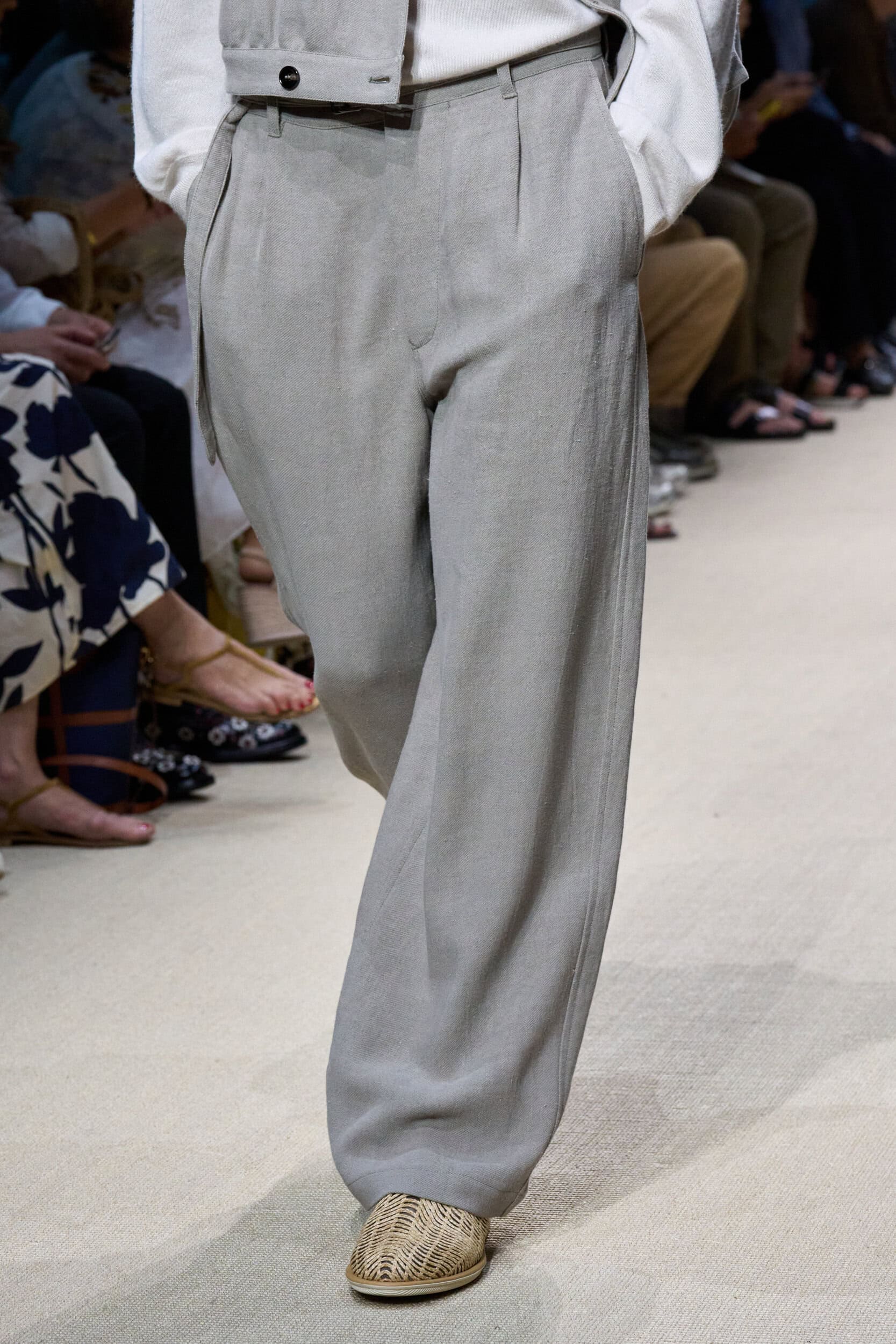 Giorgio Armani Spring 2026 Men's Fashion Show Details