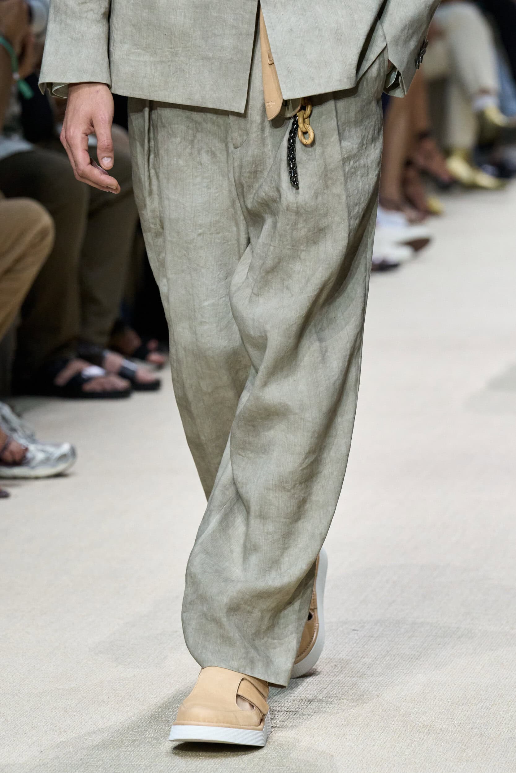 Giorgio Armani Spring 2026 Men's Fashion Show Details