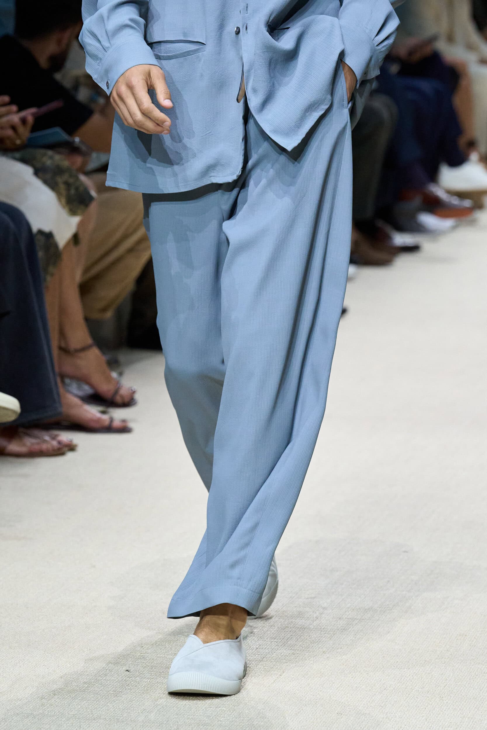 Giorgio Armani Spring 2026 Men's Fashion Show Details