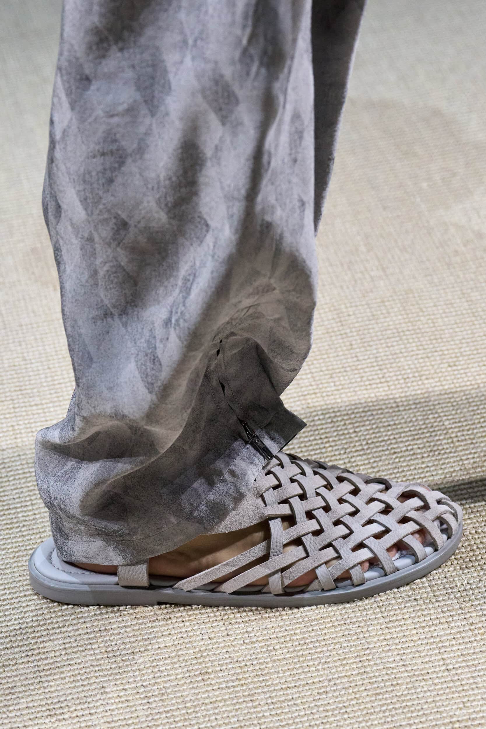 Giorgio Armani Spring 2026 Men's Fashion Show Details