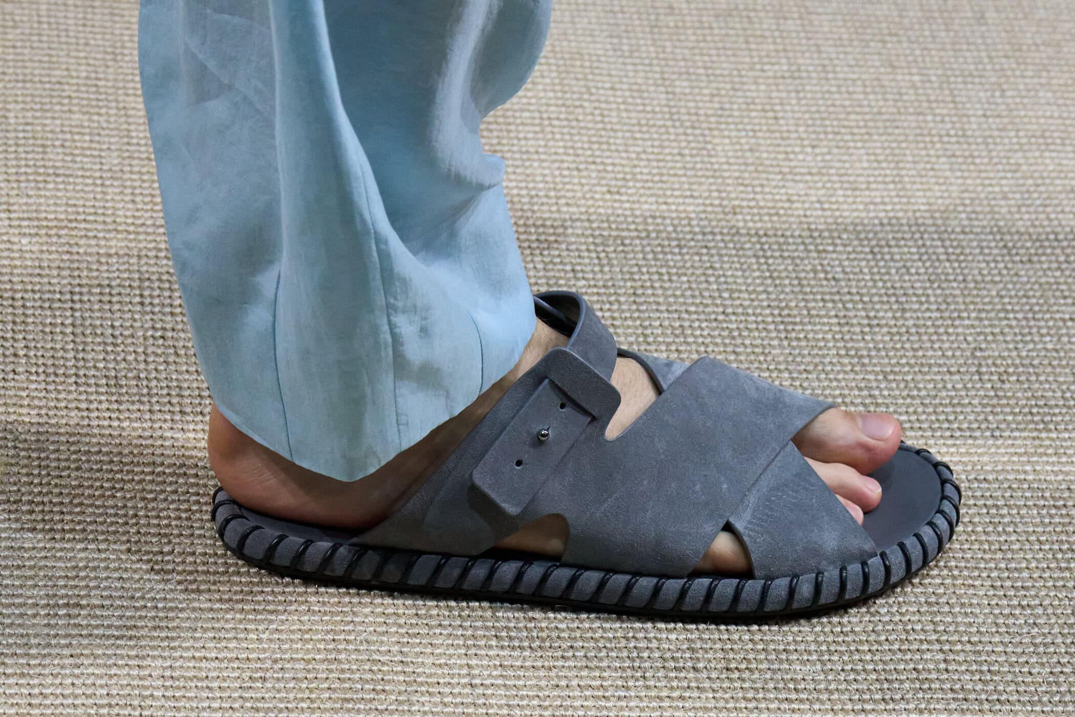 Giorgio Armani Spring 2026 Men's Fashion Show Details