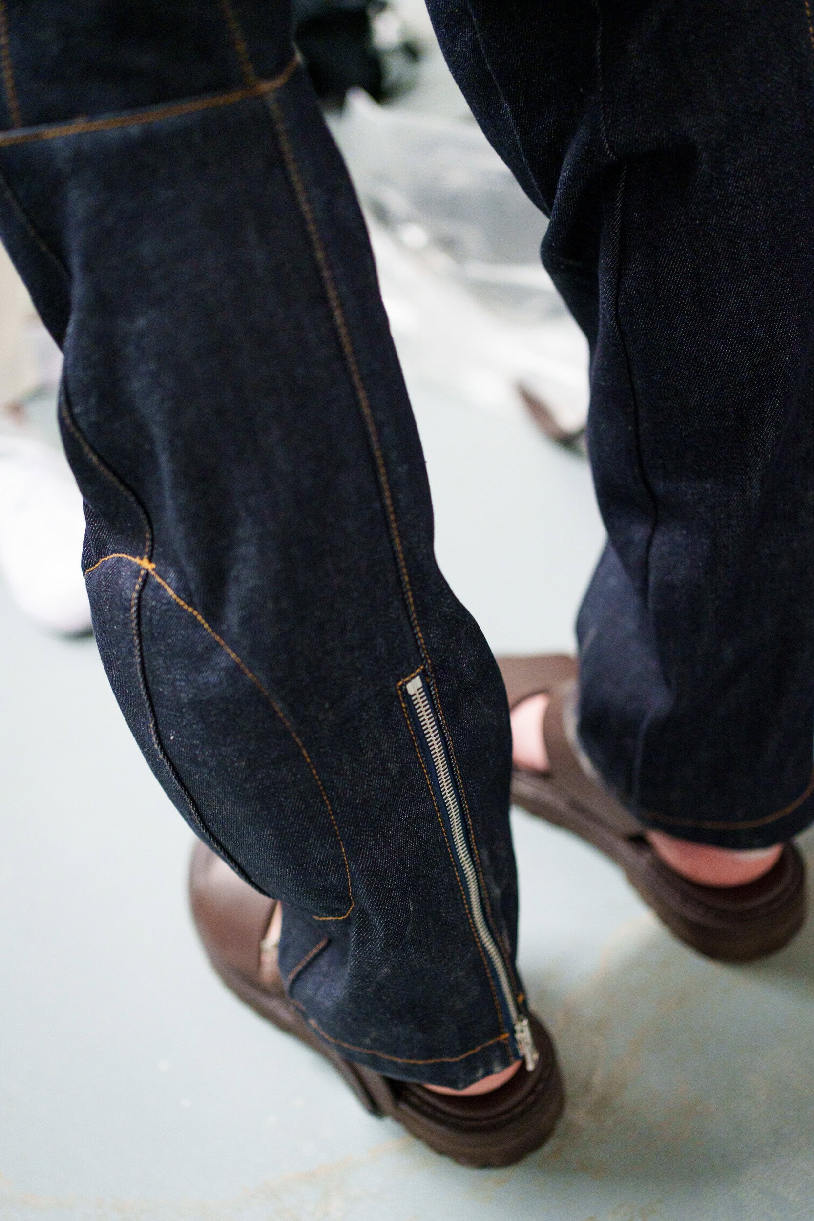 Hed Mayner Spring 2026 Men's Fashion Show Backstage