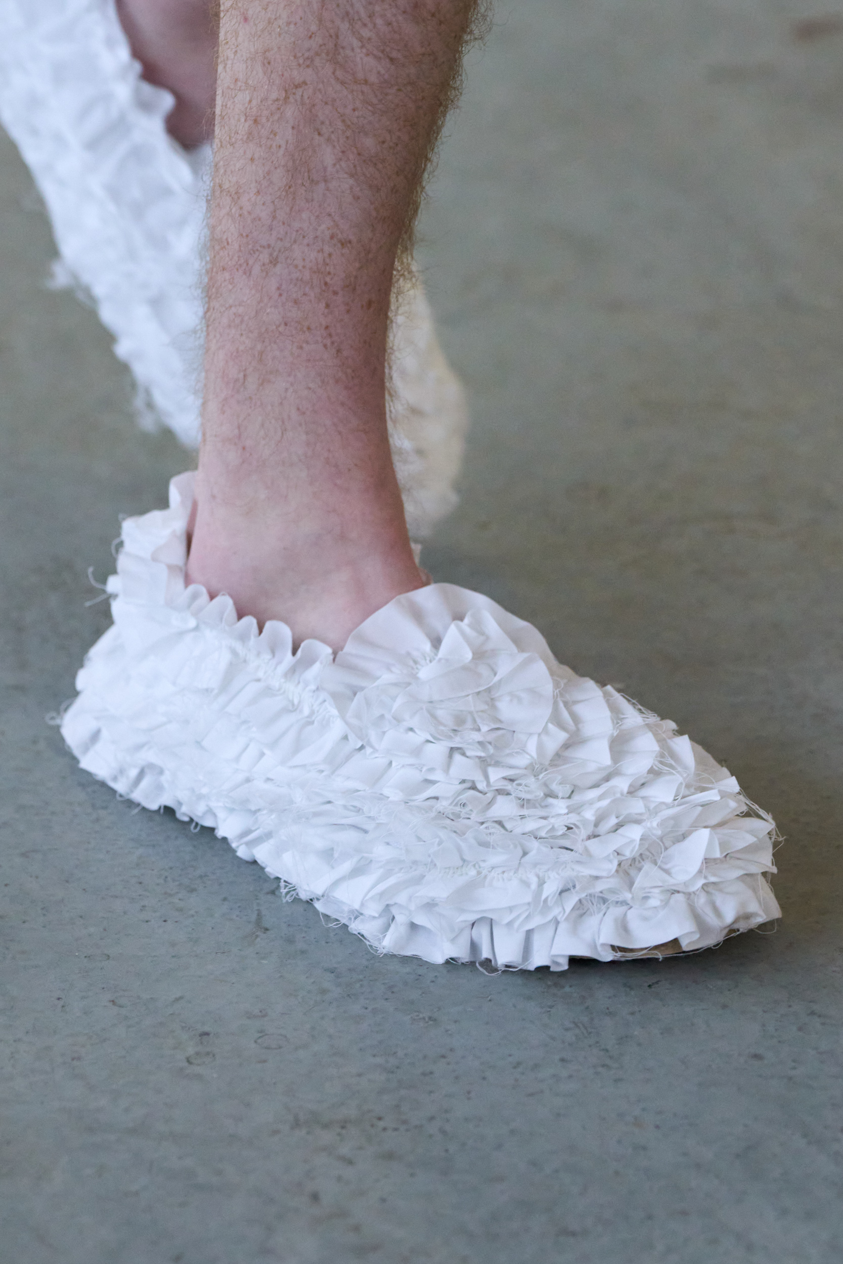 Hed Mayner Spring 2026 Men's Fashion Show Details