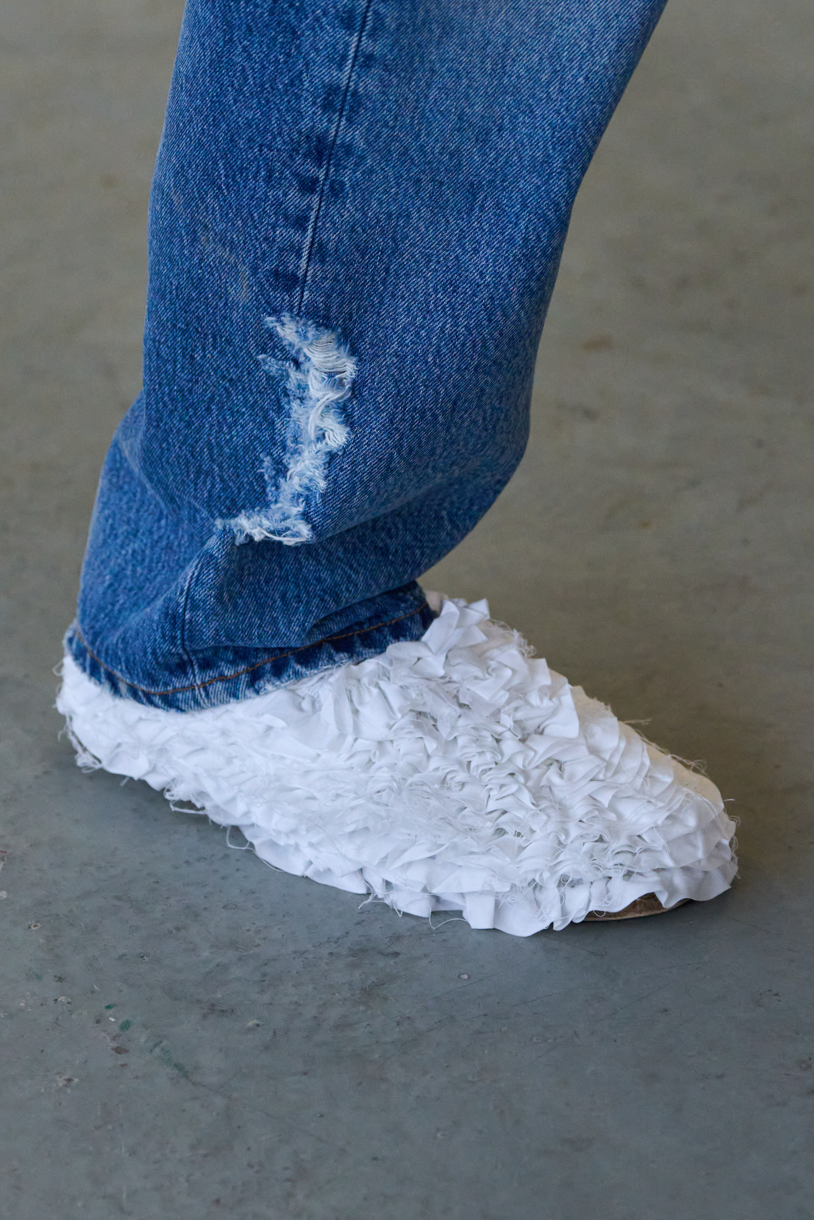 Hed Mayner Spring 2026 Men's Fashion Show Details