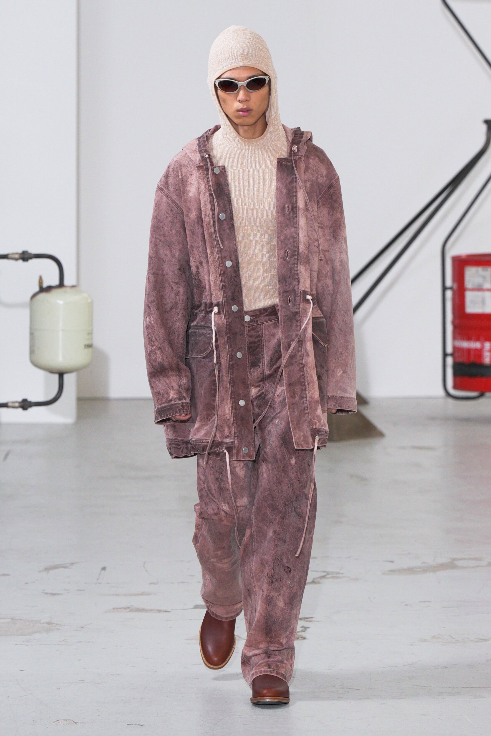 Etudes Spring 2026 Men's Fashion Show