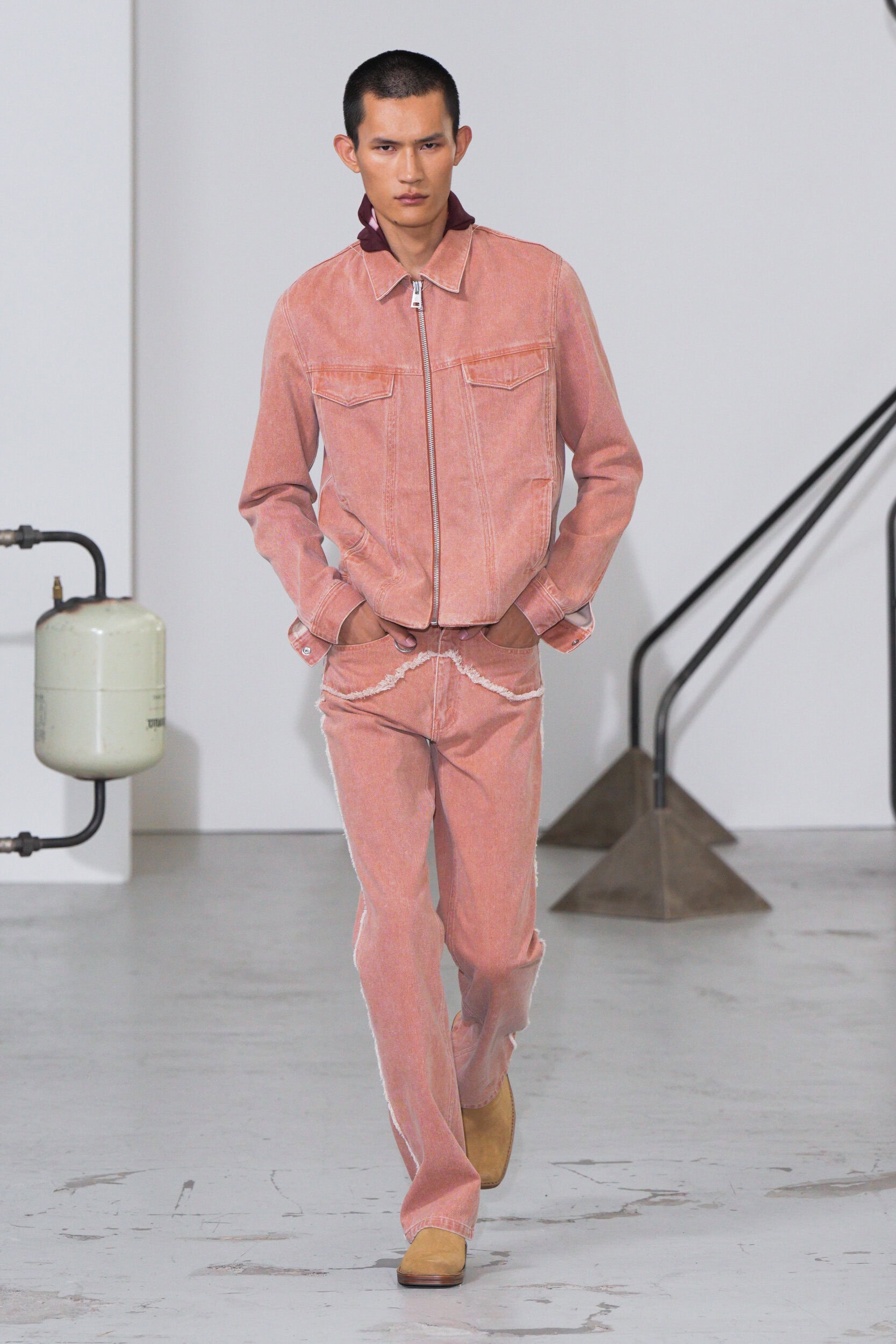 Etudes Spring 2026 Men's Fashion Show