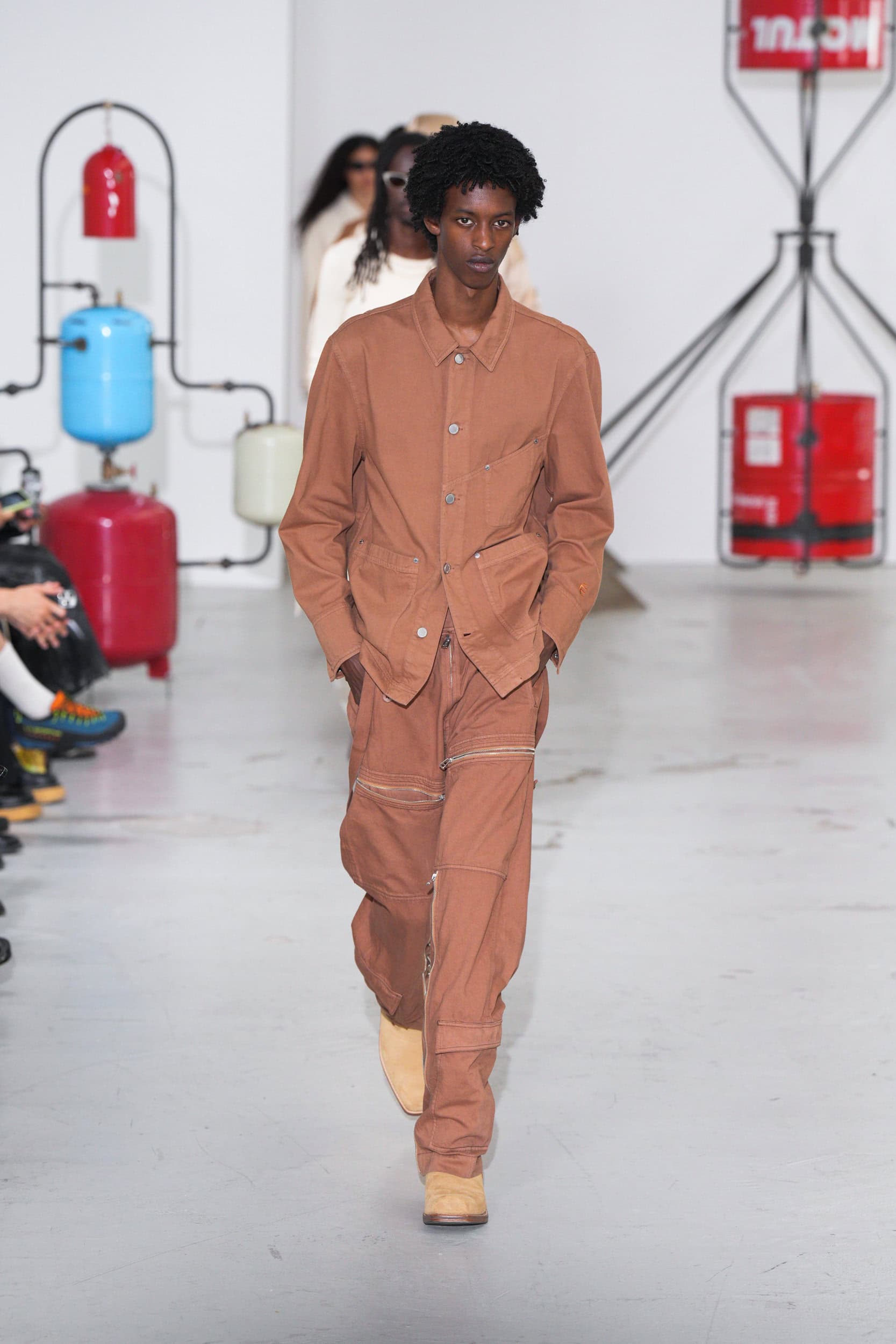Etudes Spring 2026 Men's Fashion Show