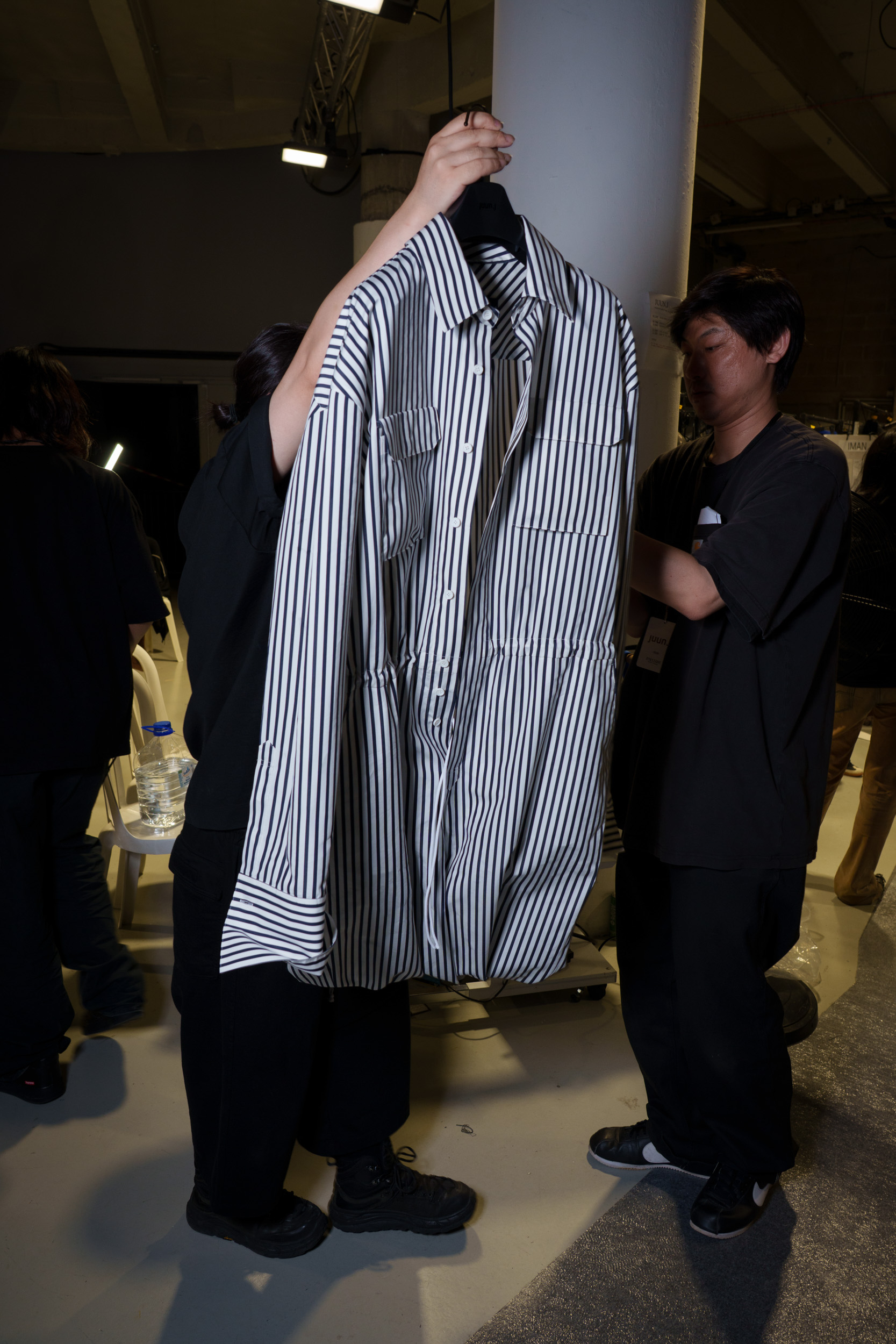 Juun.j Spring 2026 Men's Fashion Show Backstage