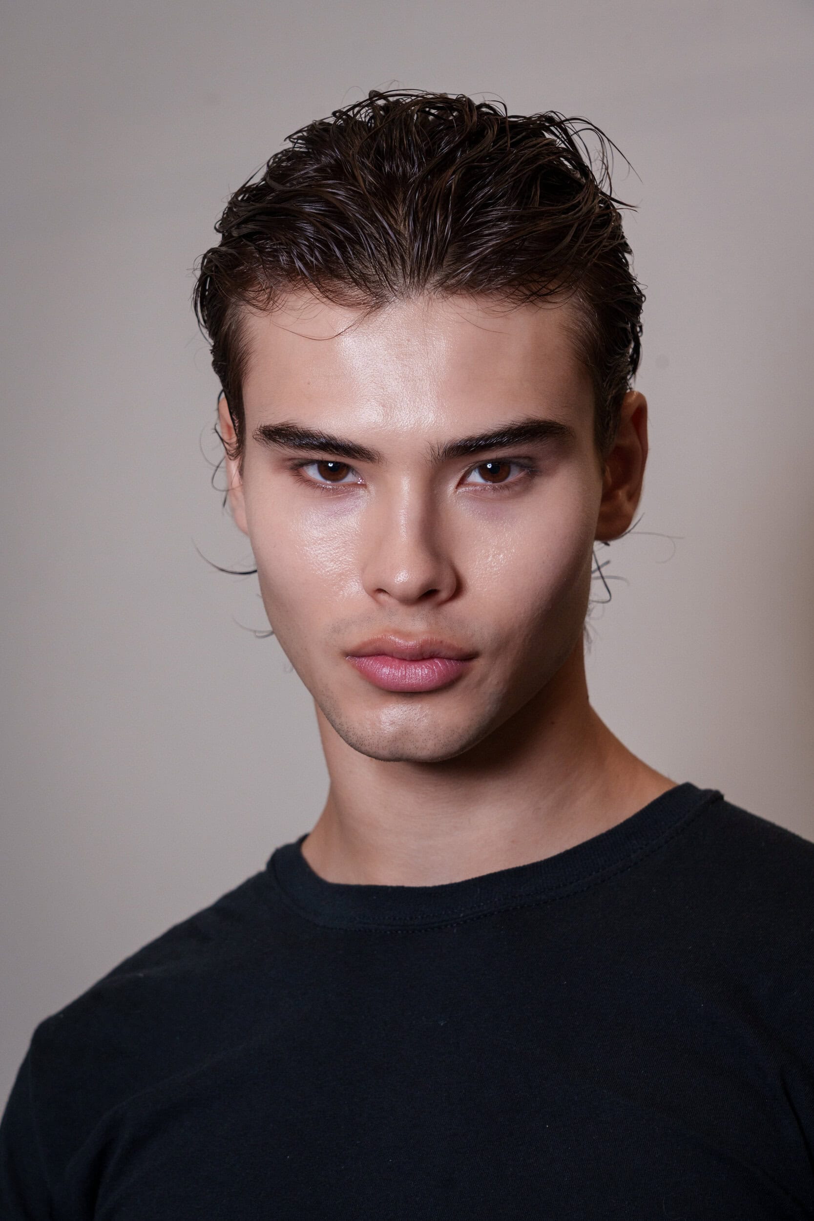 Miguel Vieira Spring 2026 Men's Fashion Show Backstage