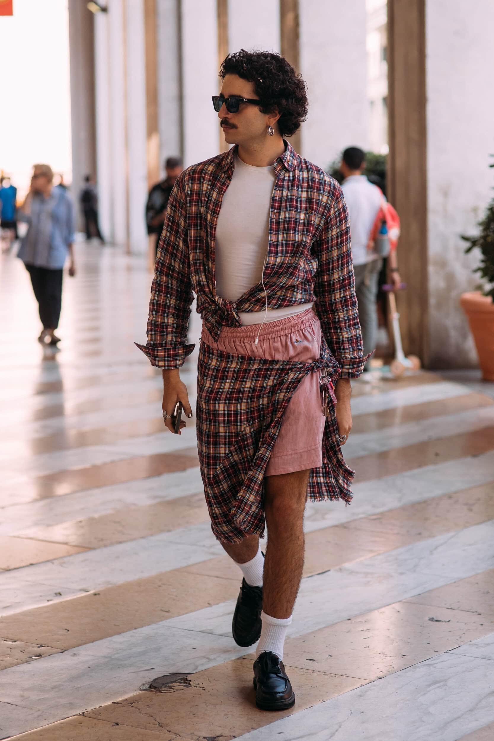 Milano Milan Men's Street Style Spring 2026 Shows