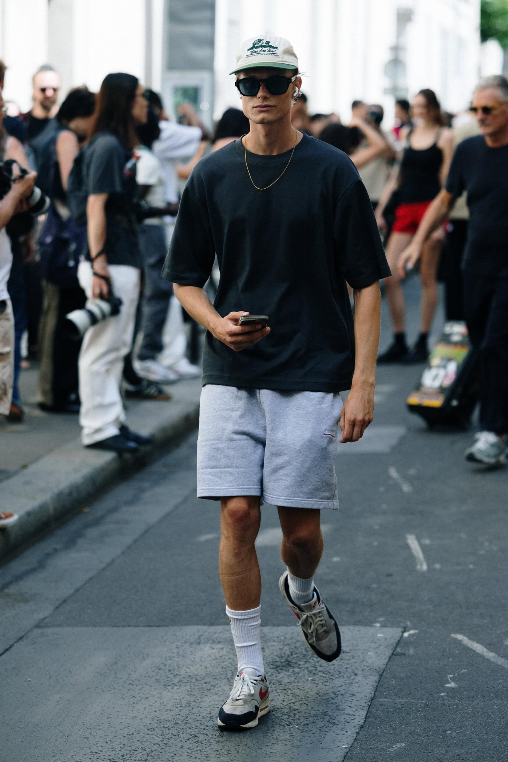 Paris Paris Men's Street Style Spring 2026 Shows