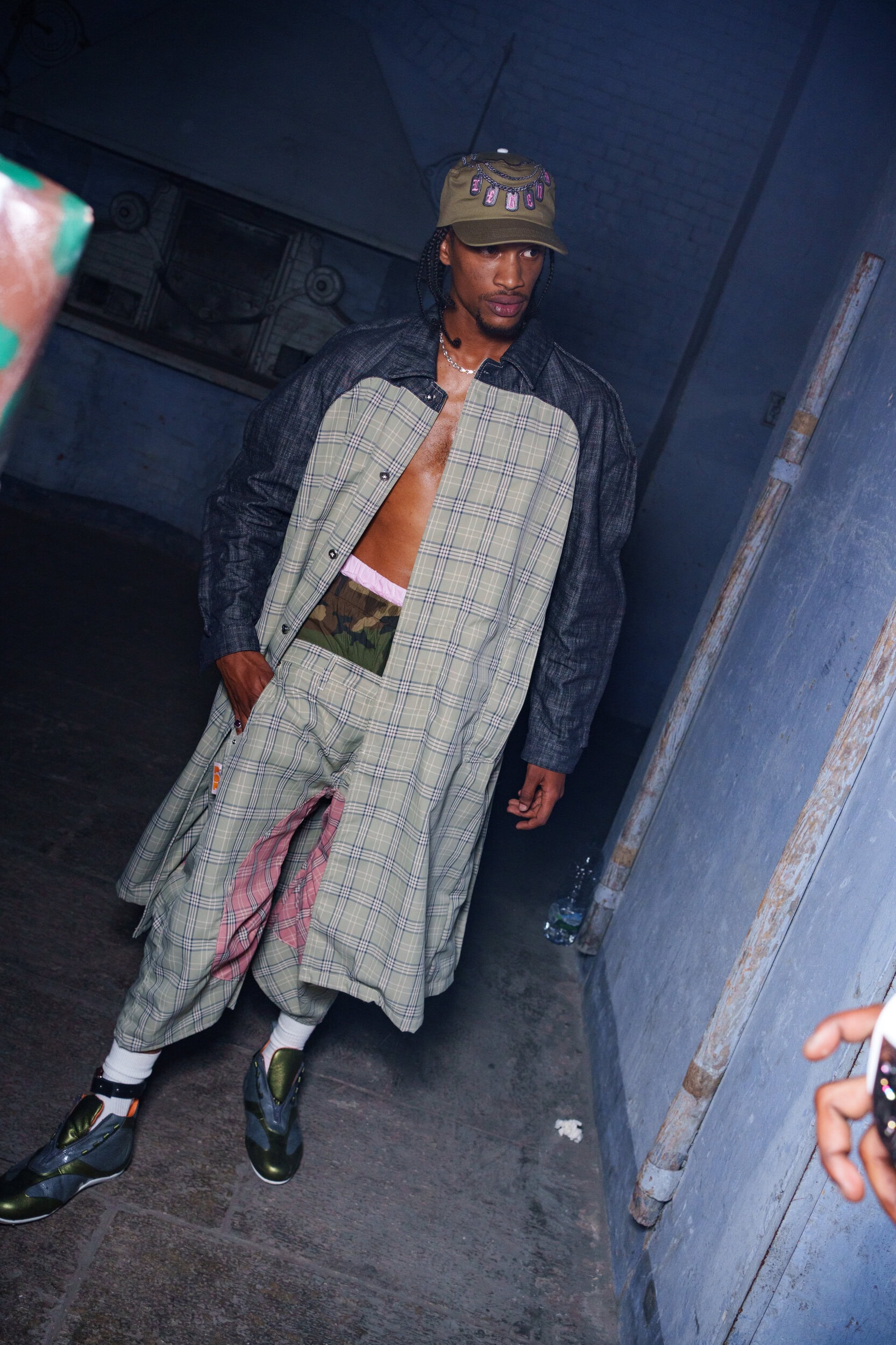 Pdf Spring 2026 Men's Fashion Show Backstage