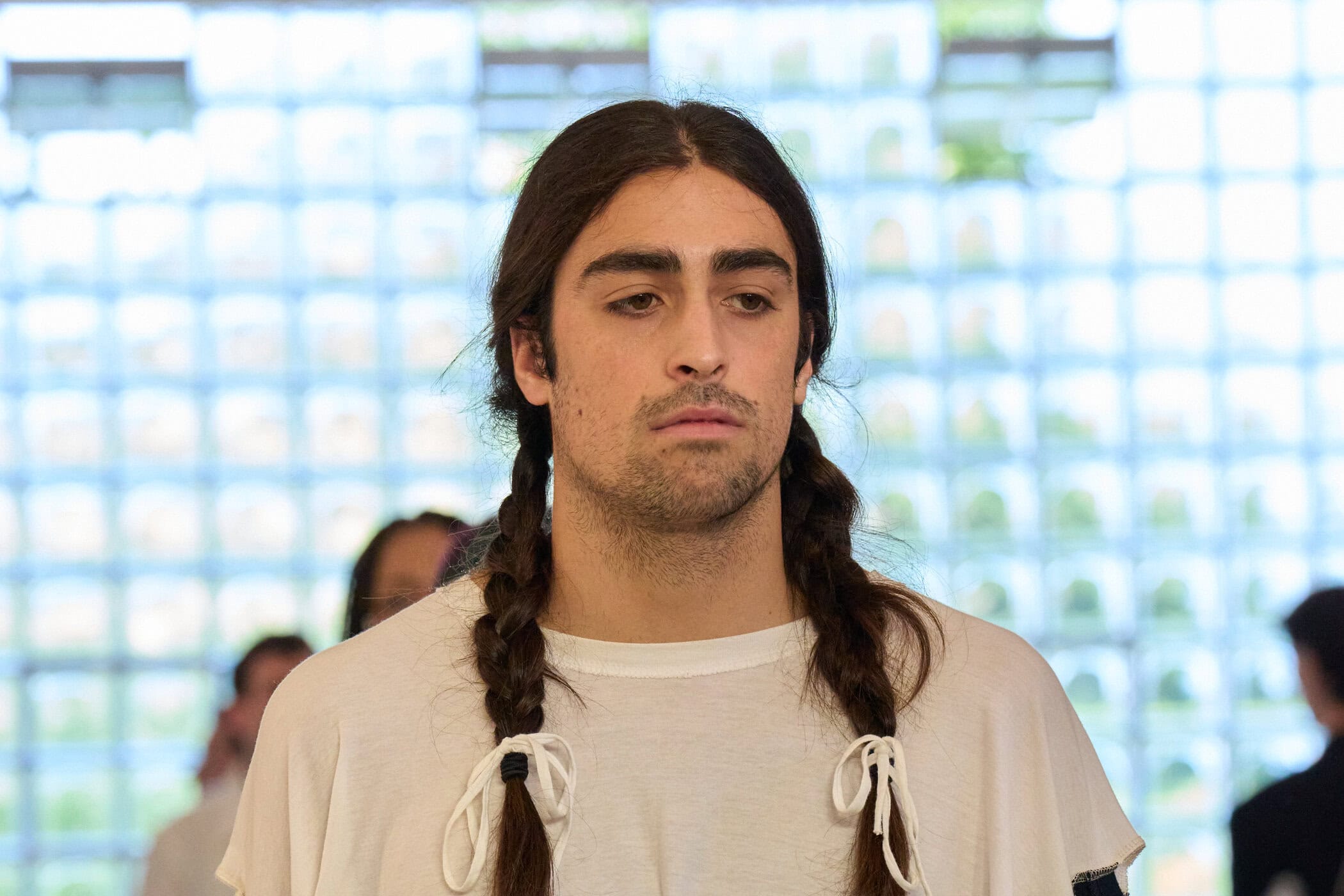 Simon Cracker Spring 2026 Men's Fashion Show Details