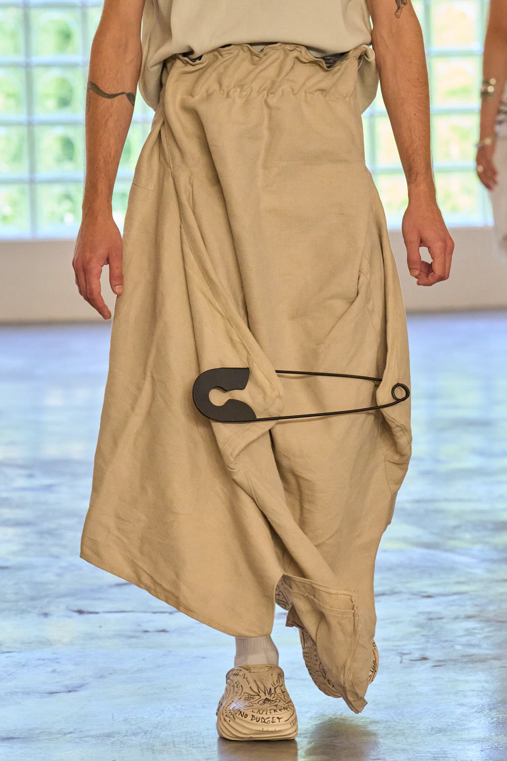 Simon Cracker Spring 2026 Men's Fashion Show Details
