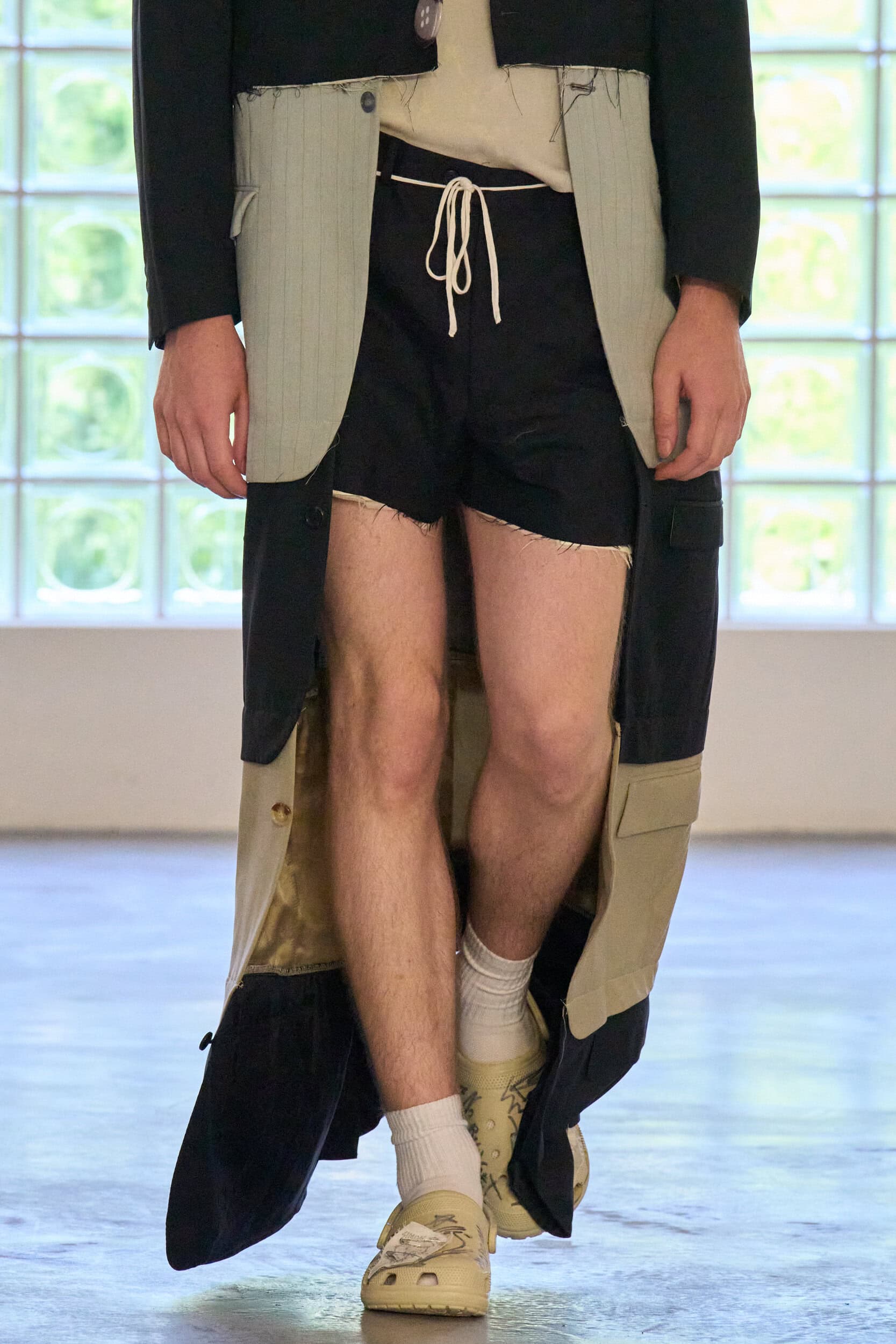 Simon Cracker Spring 2026 Men's Fashion Show Details