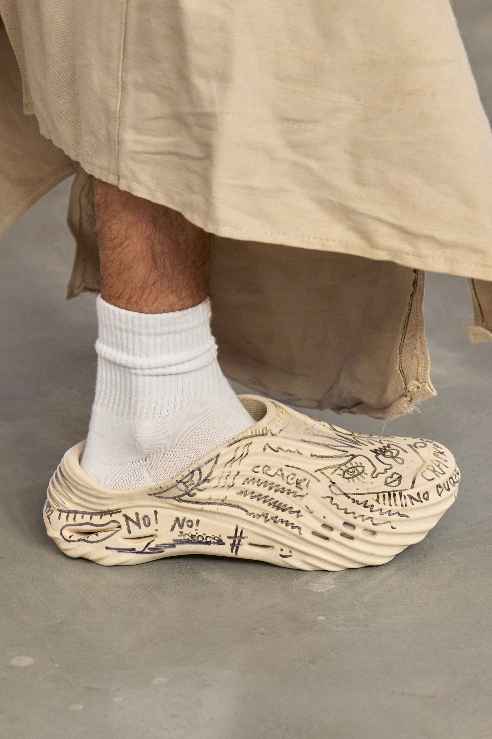 Simon Cracker Spring 2026 Men's Fashion Show Details