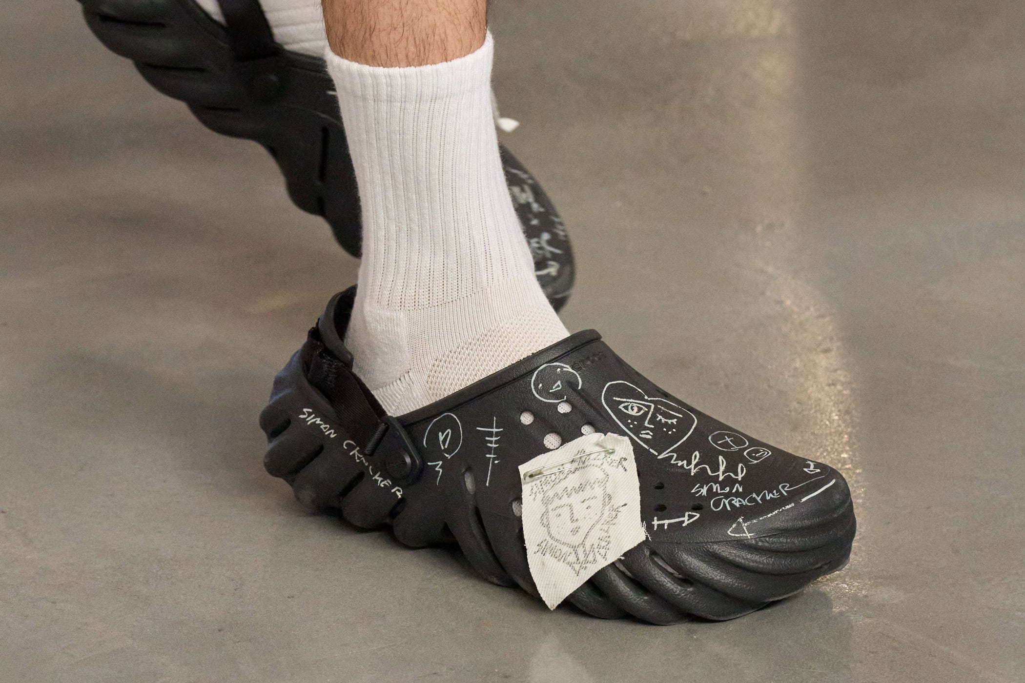Simon Cracker Spring 2026 Men's Fashion Show Details