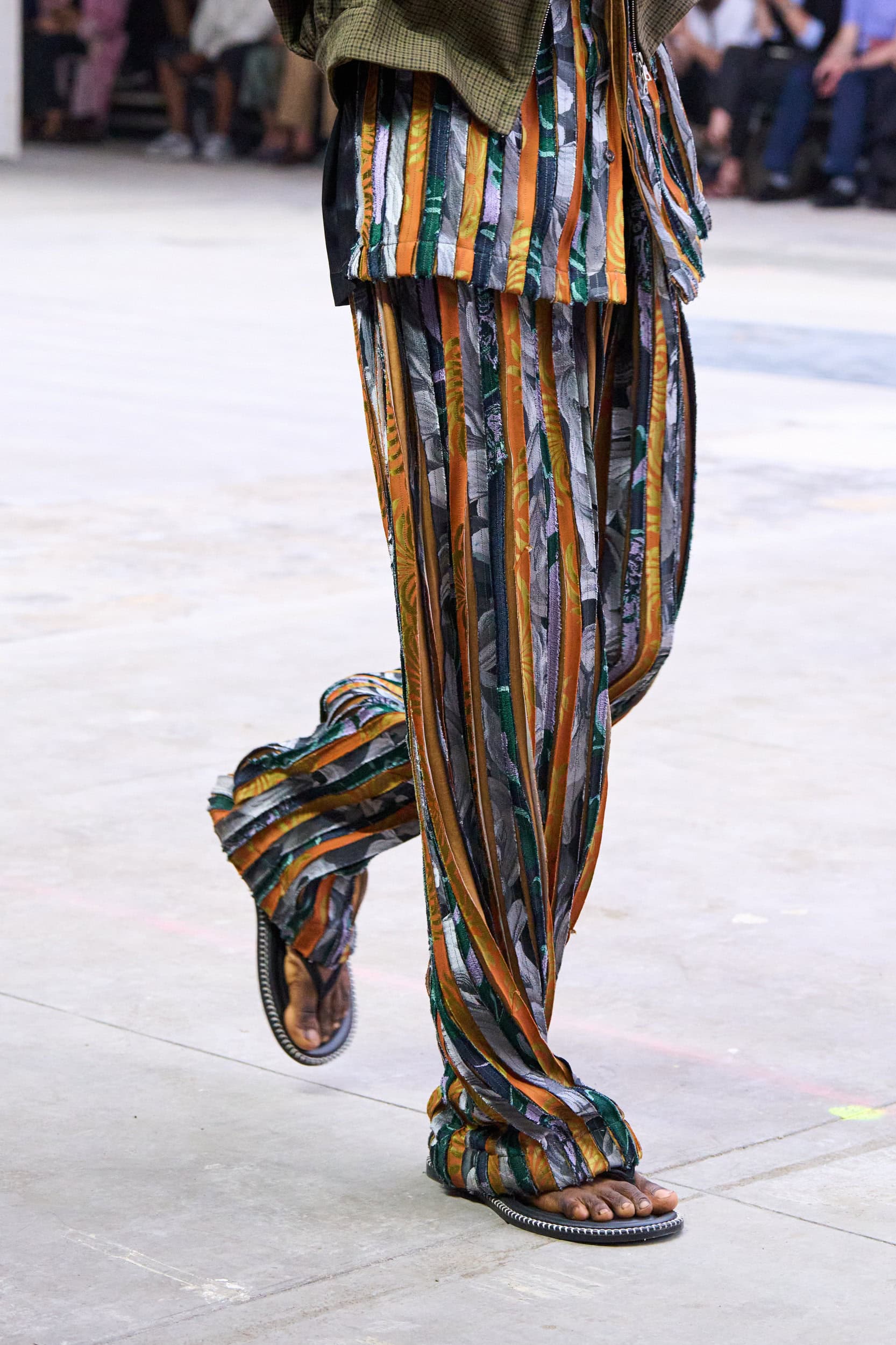 Dries Van Noten Spring 2026 Men's Fashion Show Details