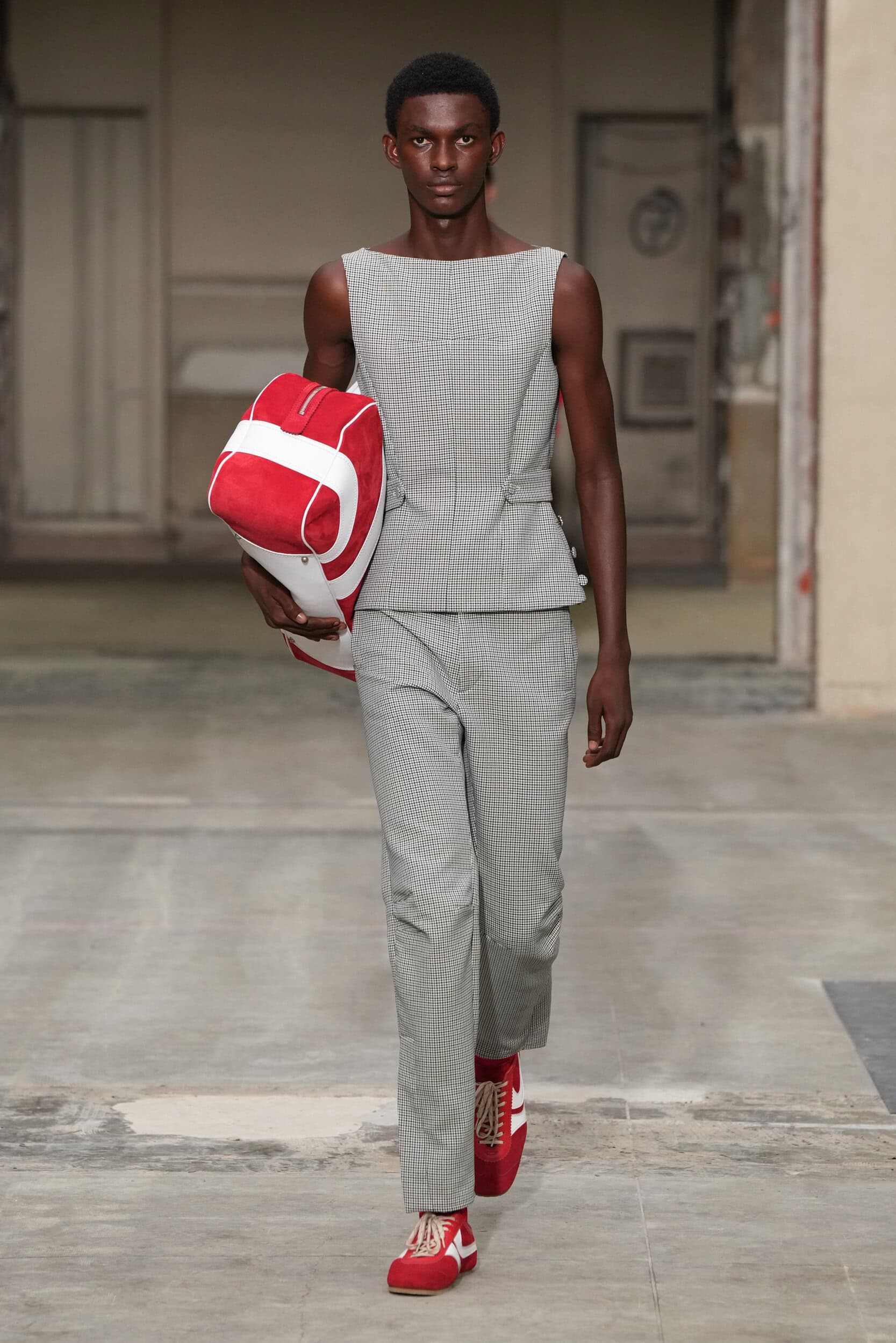 Dries Van Noten Spring 2026 Men's Fashion Show