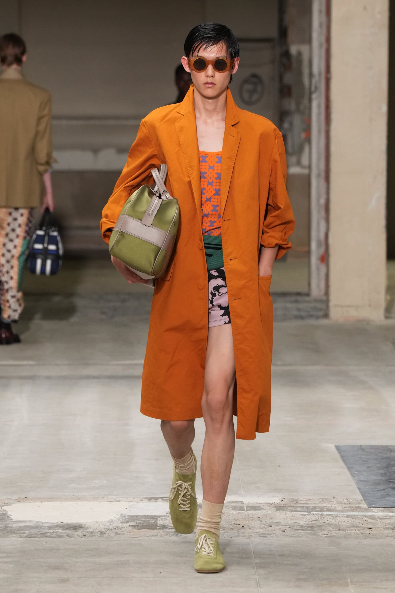 Dries Van Noten Spring 2026 Men's Fashion Show