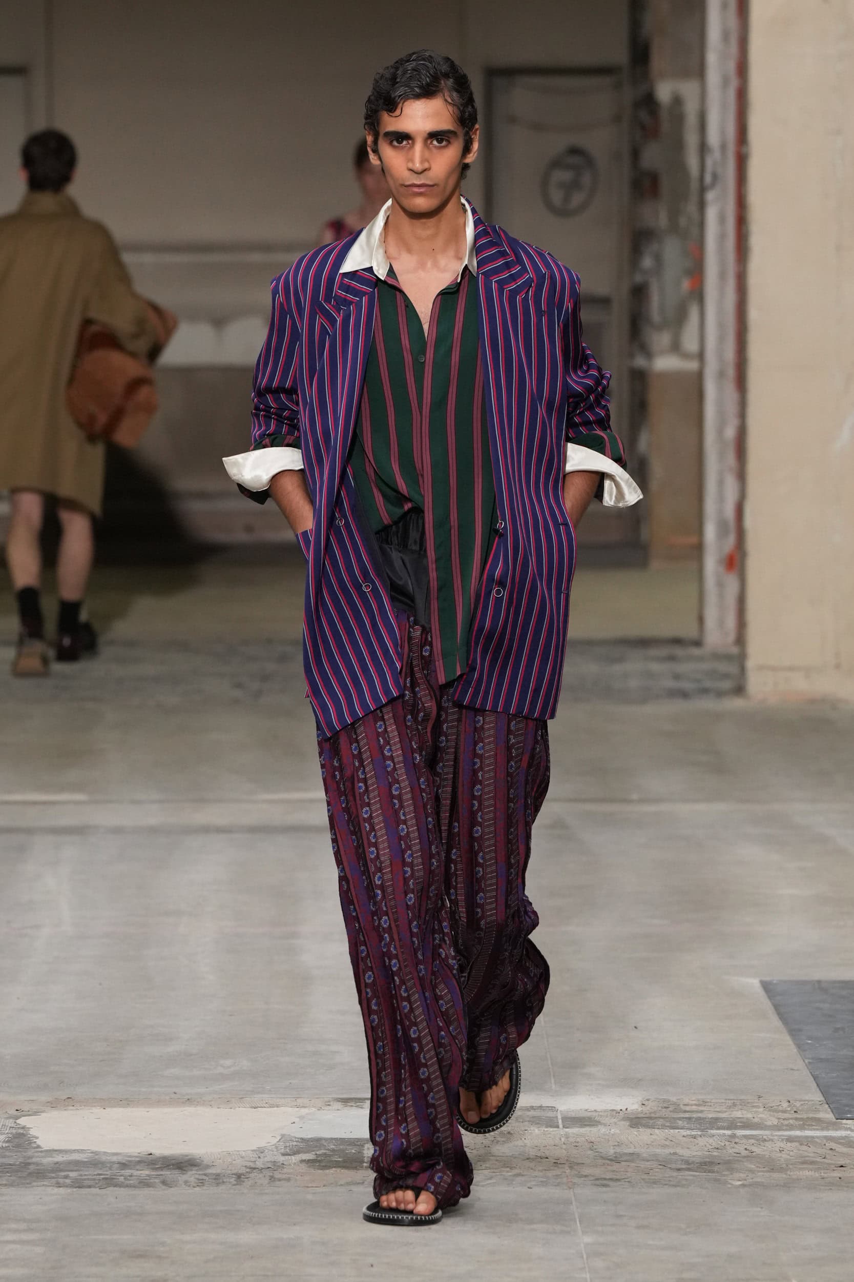 Dries Van Noten Spring 2026 Men's Fashion Show