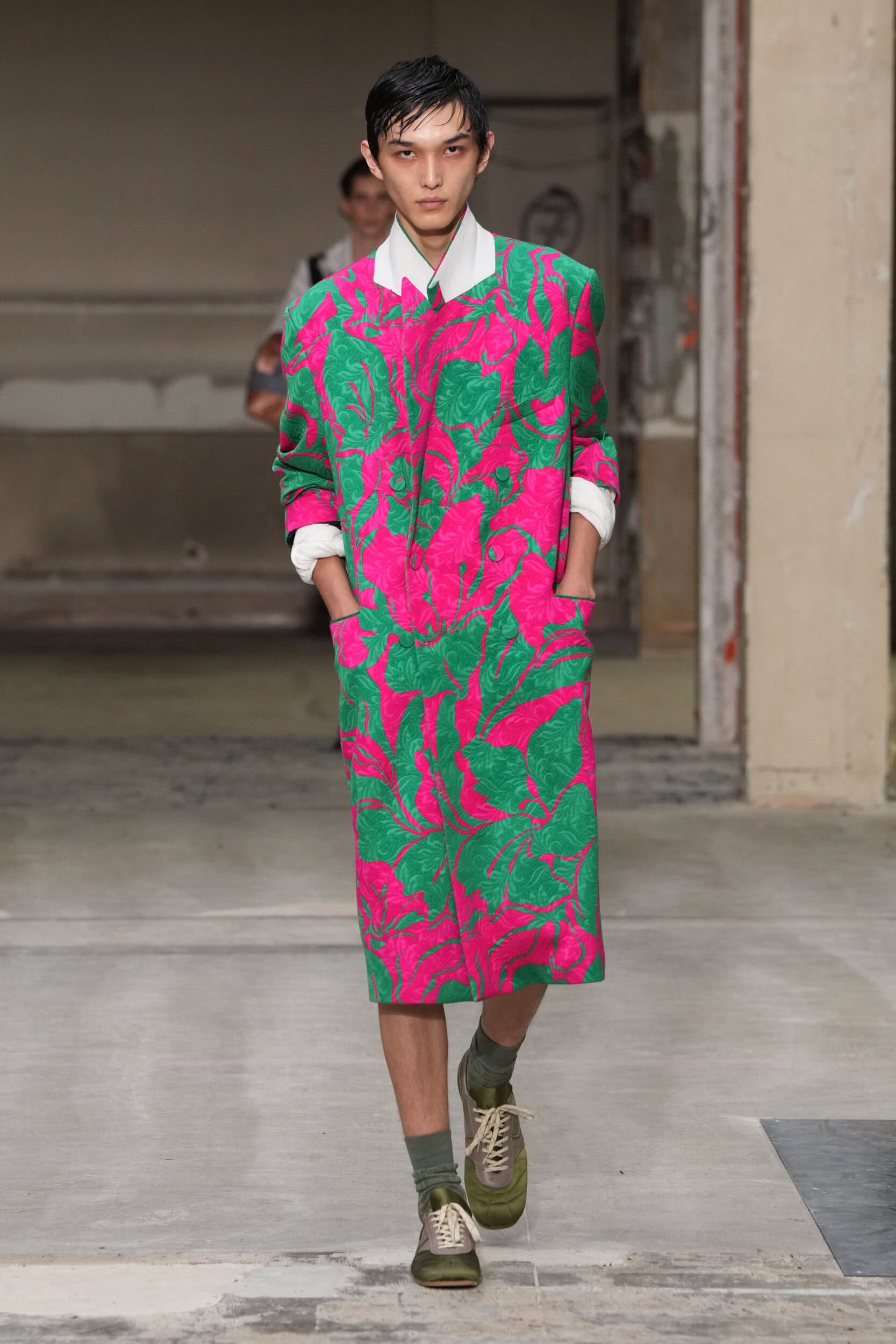 Dries Van Noten Spring 2026 Men's Fashion Show