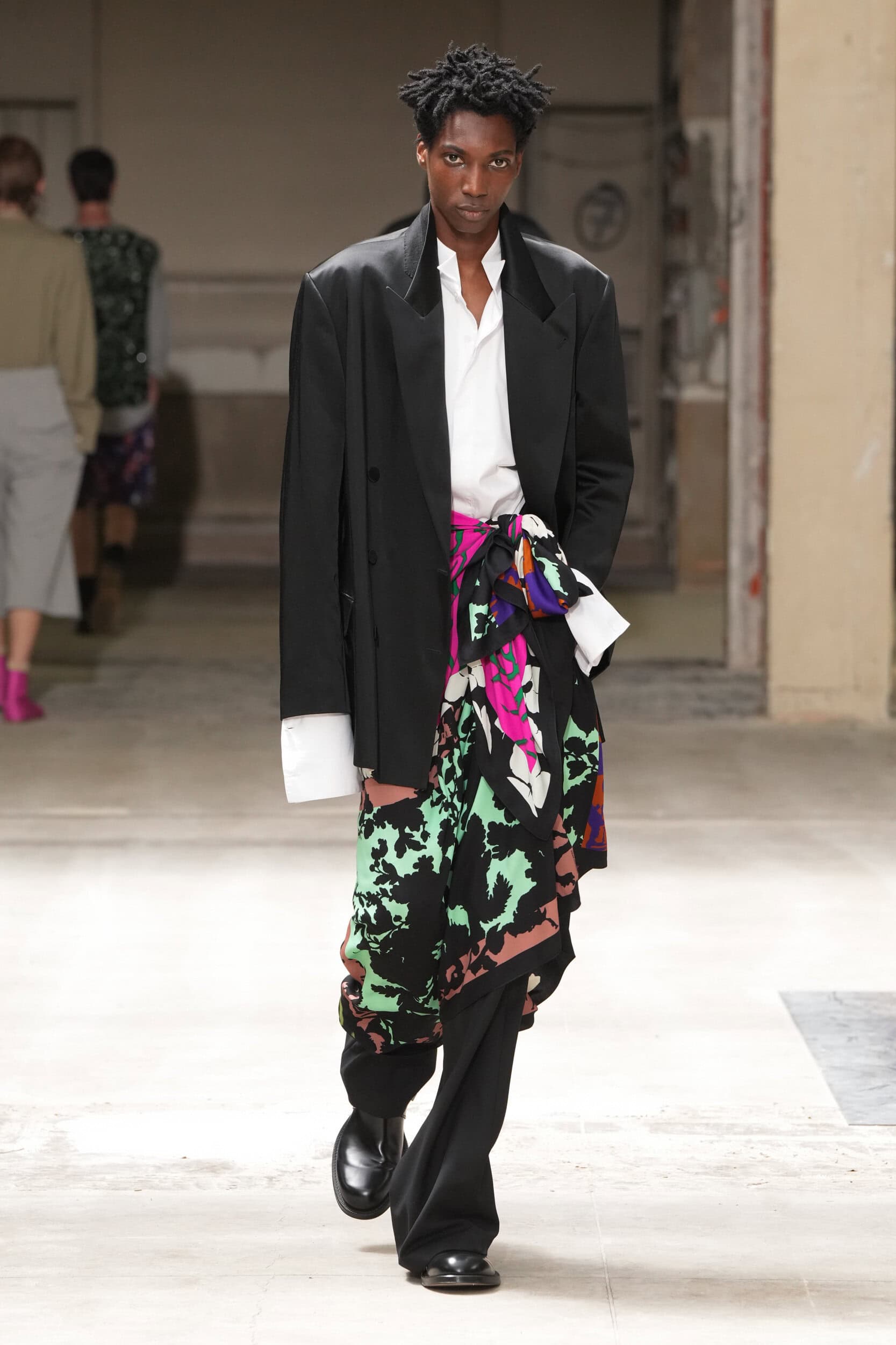 Dries Van Noten Spring 2026 Men's Fashion Show