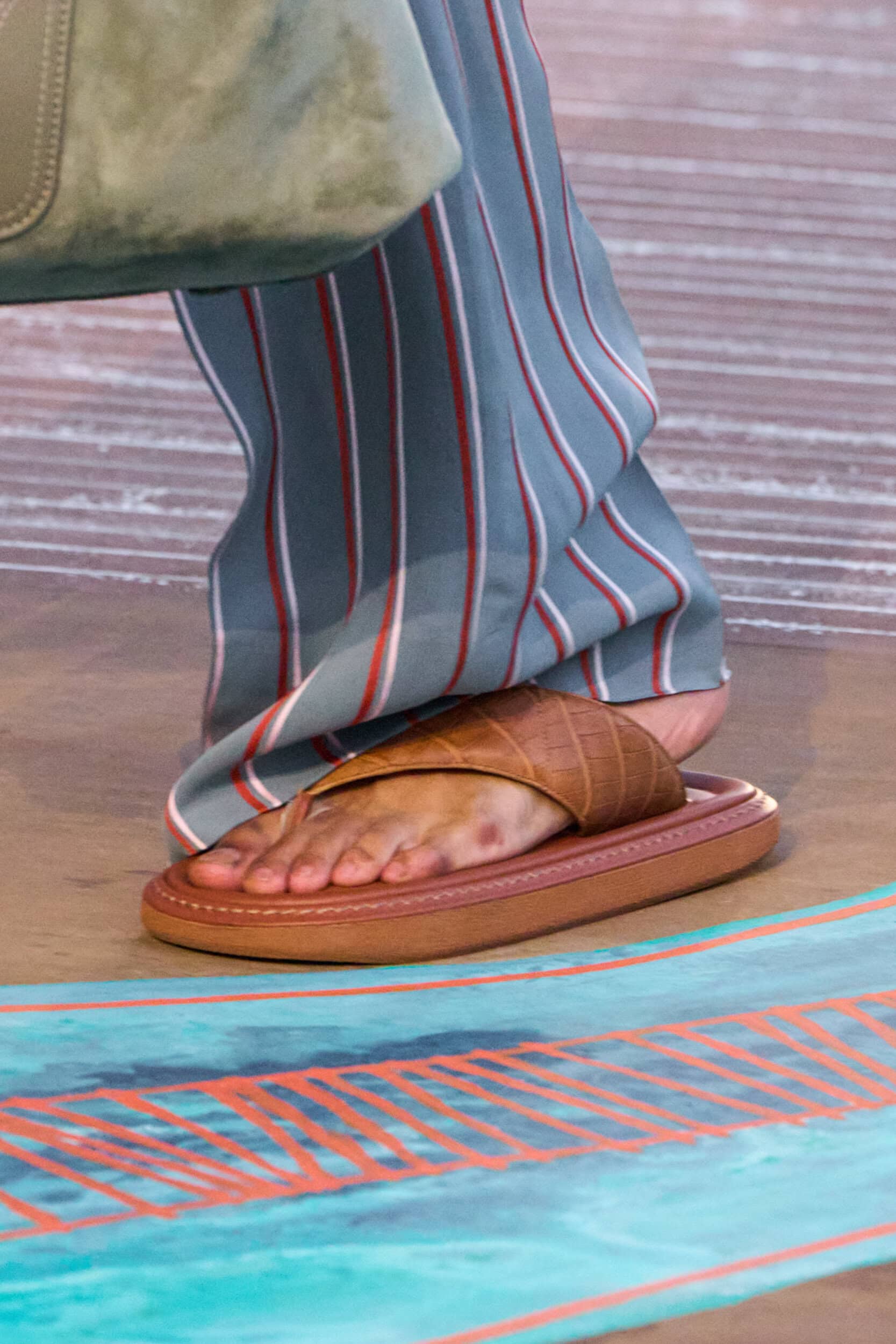 Louis Vuitton Spring 2026 Men's Fashion Show Details