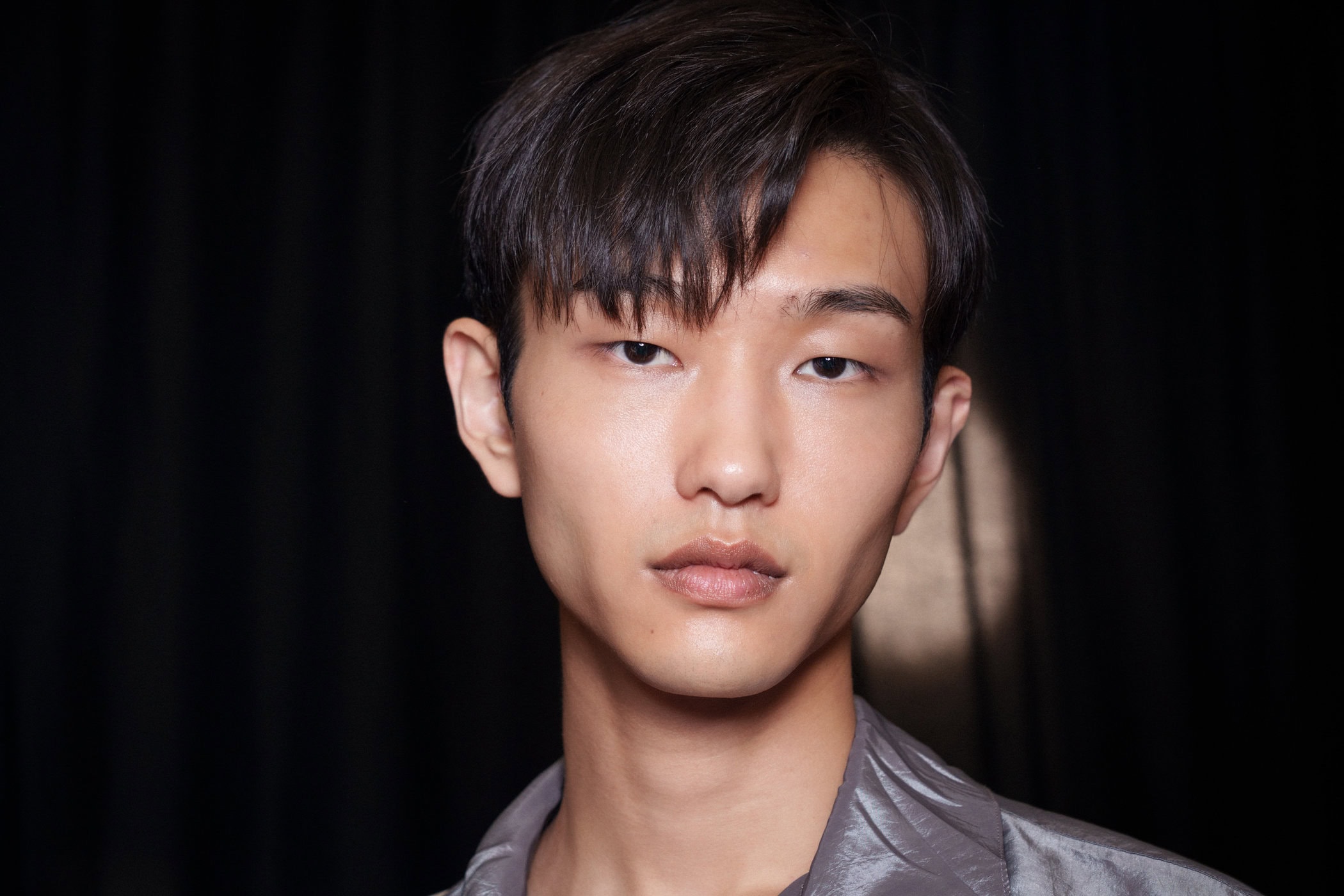 Wooyoungmi Spring 2026 Men's Fashion Show Backstage