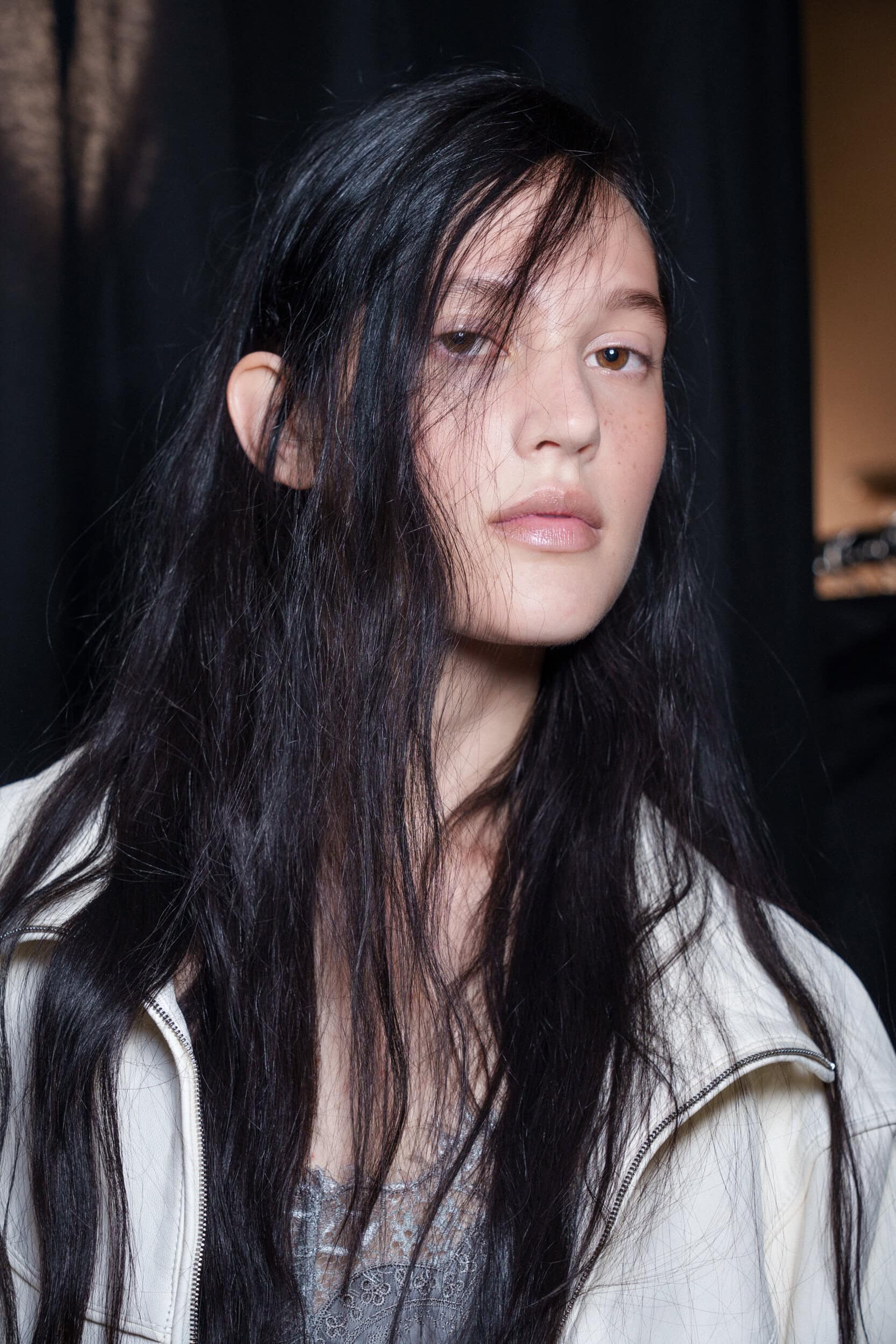 Wooyoungmi Spring 2026 Men's Fashion Show Backstage