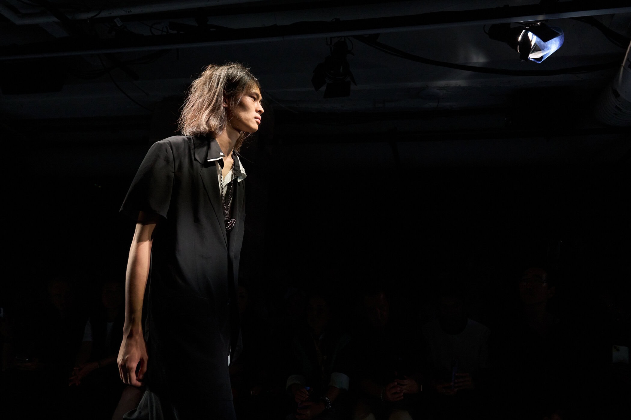 Yohji Yamamoto Spring 2026 Men's Fashion Show Atmosphere