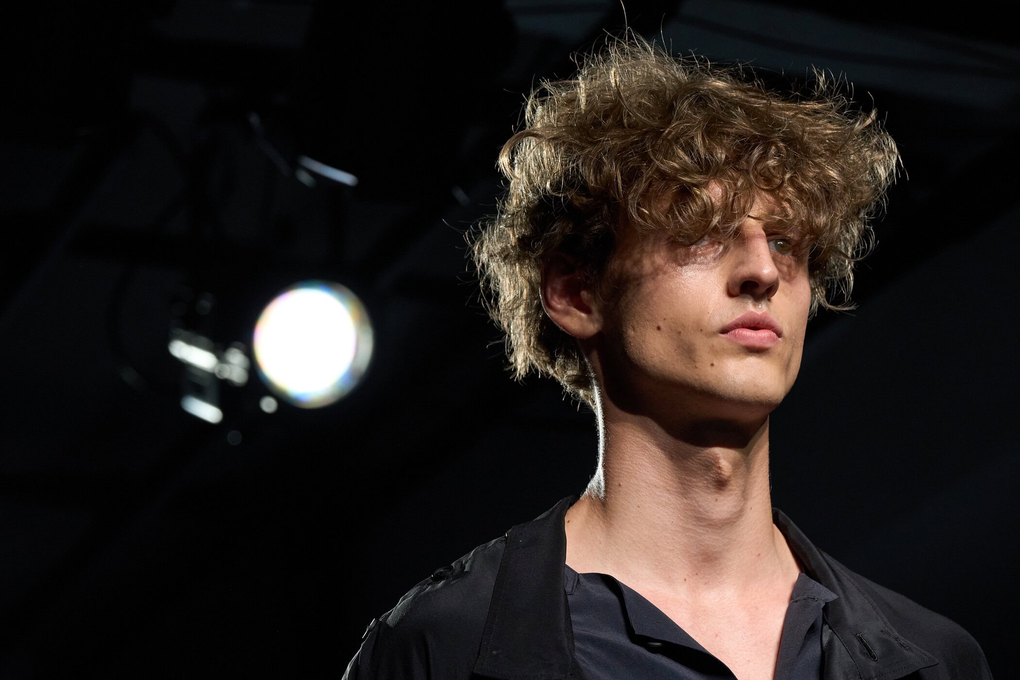 Yohji Yamamoto Spring 2026 Men's Fashion Show Atmosphere