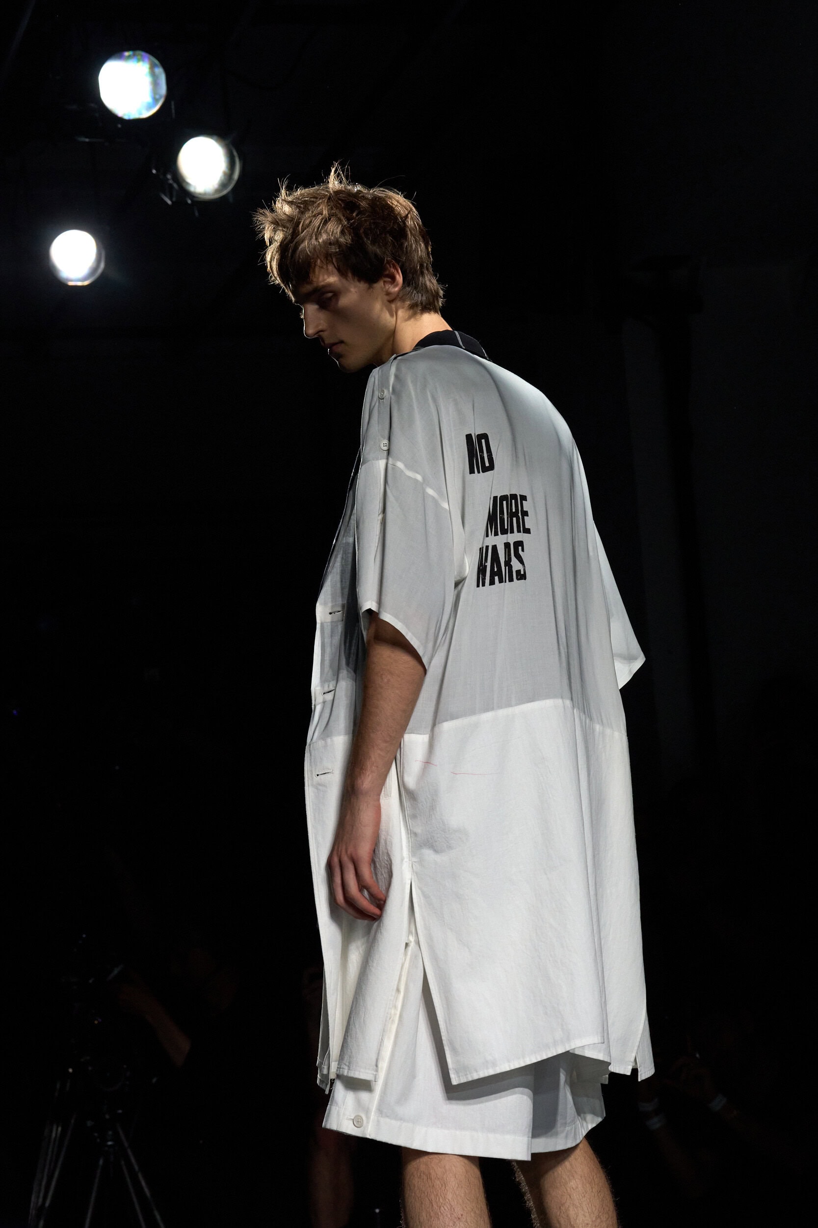 Yohji Yamamoto Spring 2026 Men's Fashion Show Atmosphere
