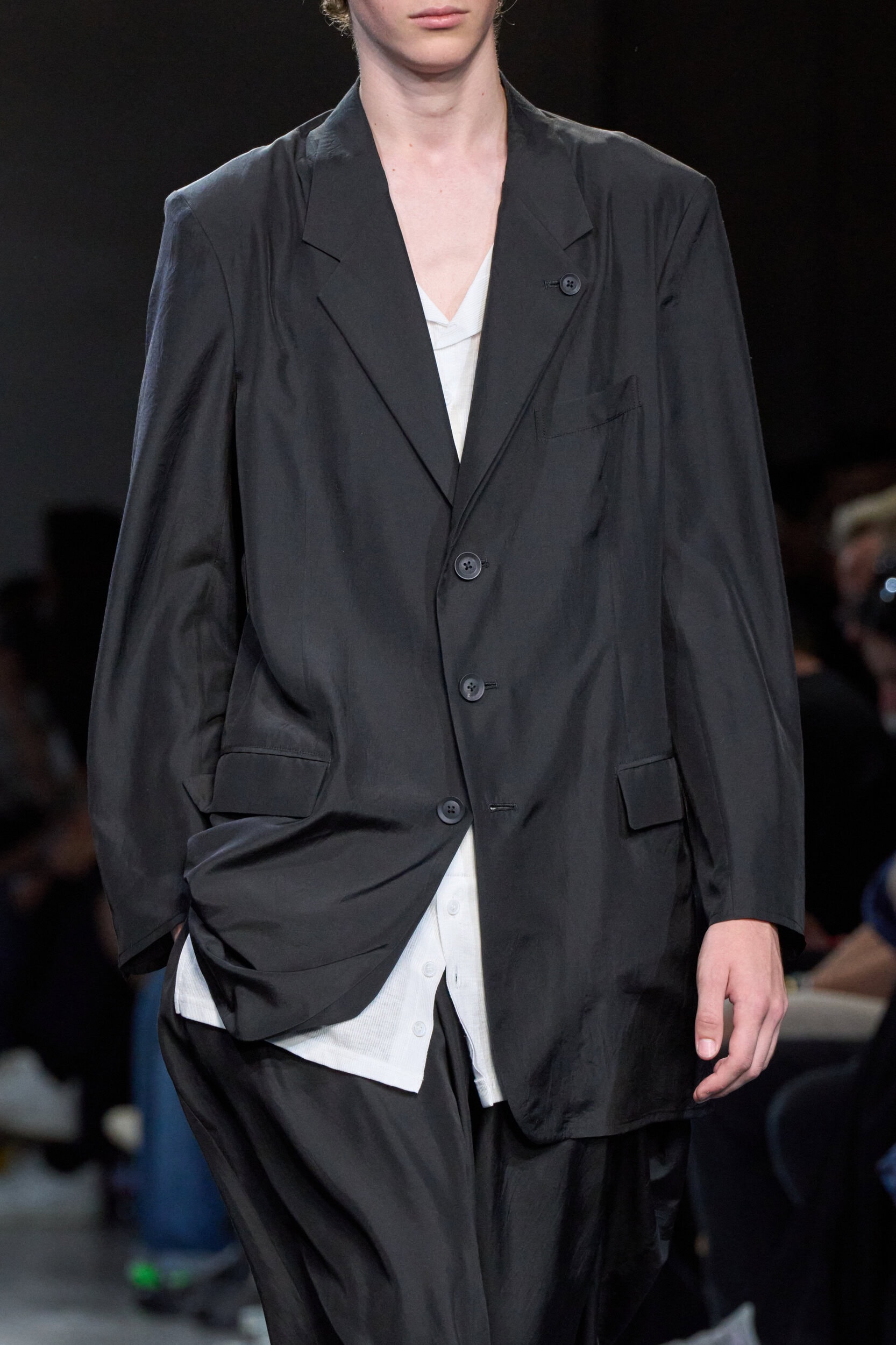 Yohji Yamamoto Spring 2026 Men's Fashion Show Details