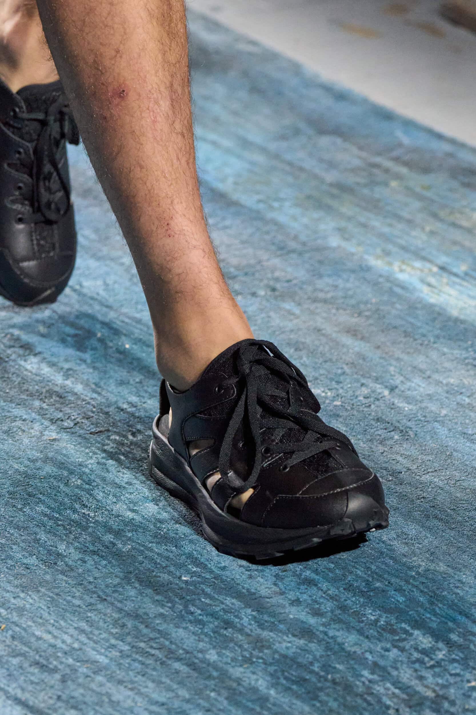 Yohji Yamamoto Spring 2026 Men's Fashion Show Details