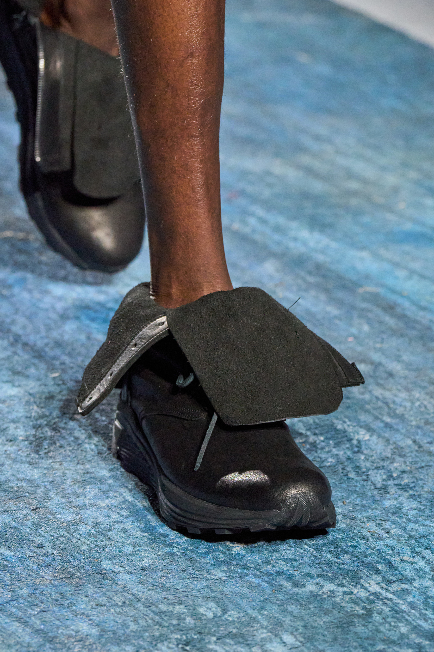 Yohji Yamamoto Spring 2026 Men's Fashion Show Details