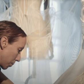 Iris van Herpen Behind-the-Scenes film on Sympoiesis collection