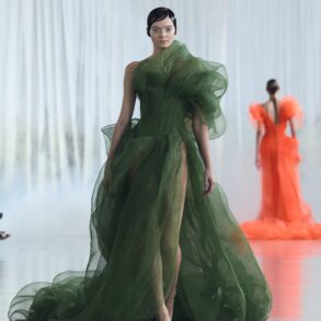 Lever Couture Fall 2025 Couture Fashion Show