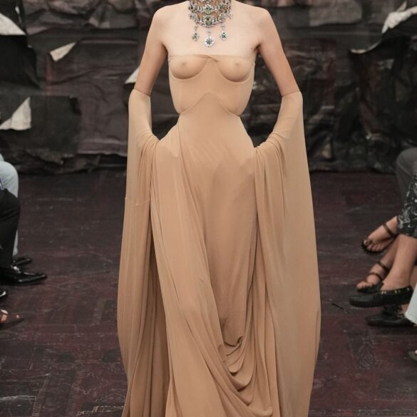 Maison Margiela Fall 2025 Couture Fashion Show